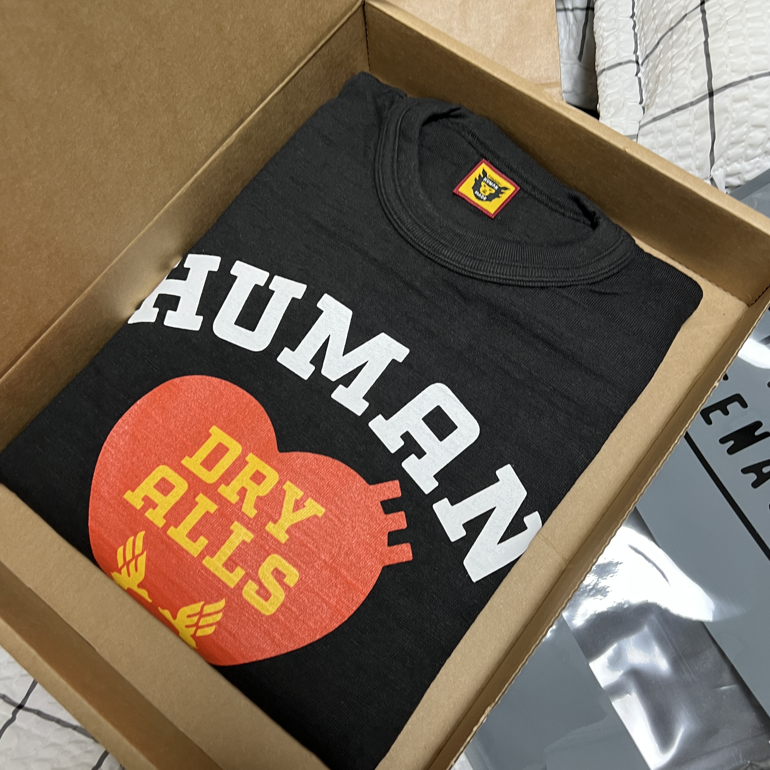 Human Made Graphic T-Shirt #08 Black 착용 스타일