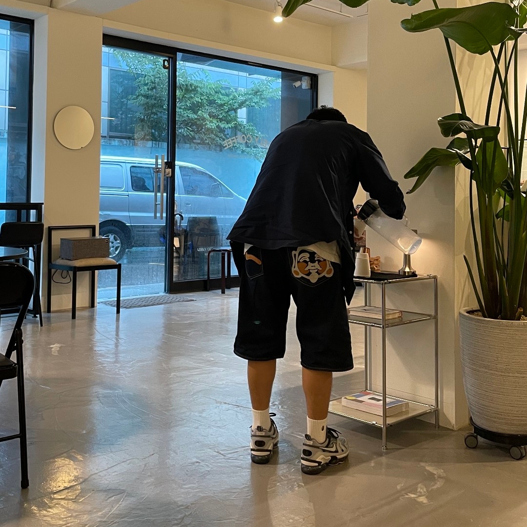 Nike Air VaporMax EVO Wolf Grey 착용 스타일