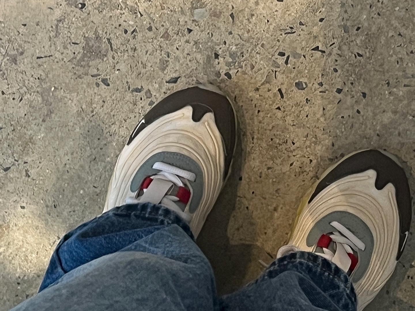 Palace Jobsworth T-Shirt Black - 19SS, Nike x Travis Scott Air Max 270 React Cactus Trails 착용 스타일 - 3