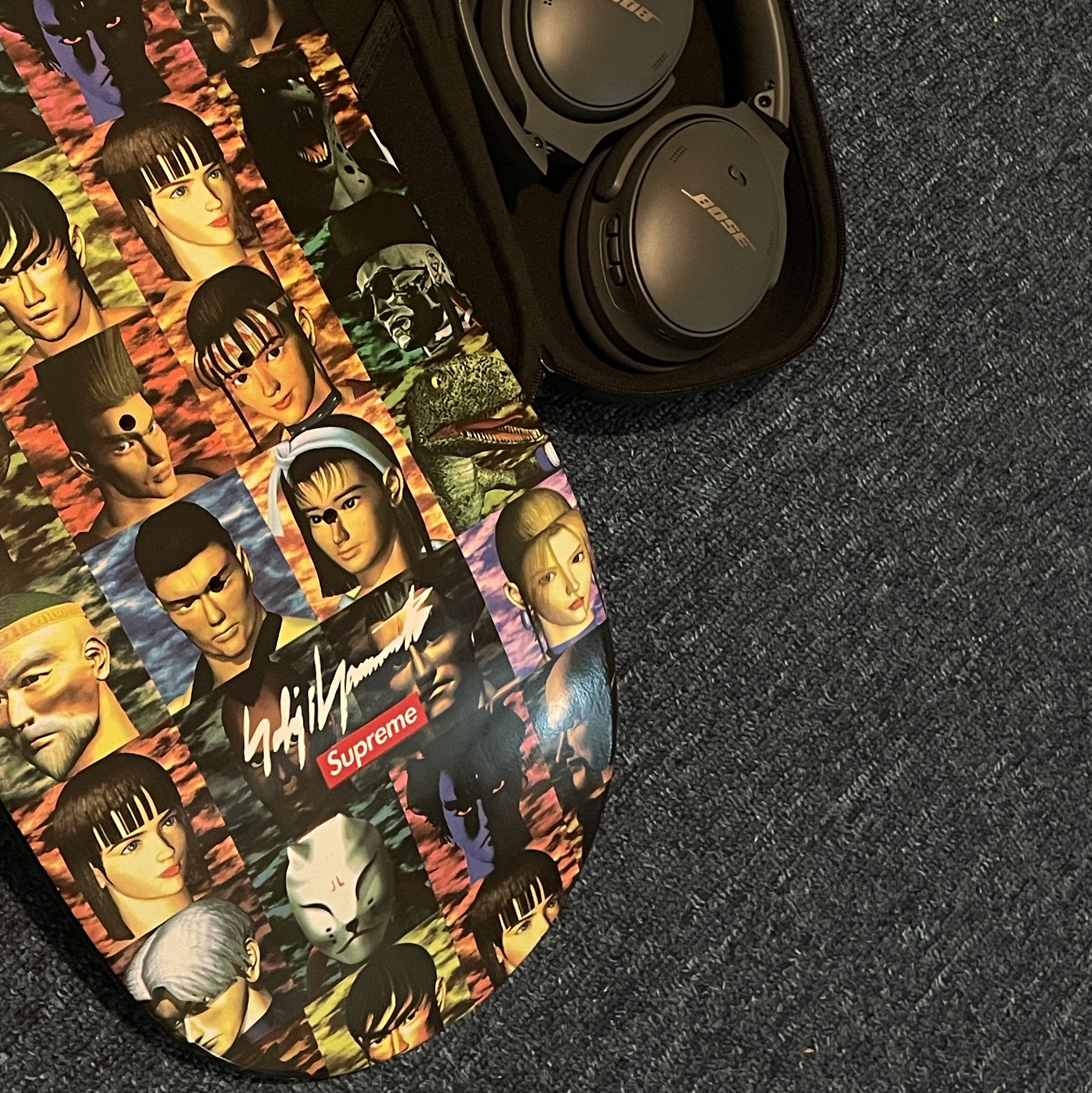 Supreme x Yohji Yamamoto Tekken Skateboard Deck Black - 22FW, BOSE QC45 Eclipse Grey (Korean Ver.) 착용 스타일