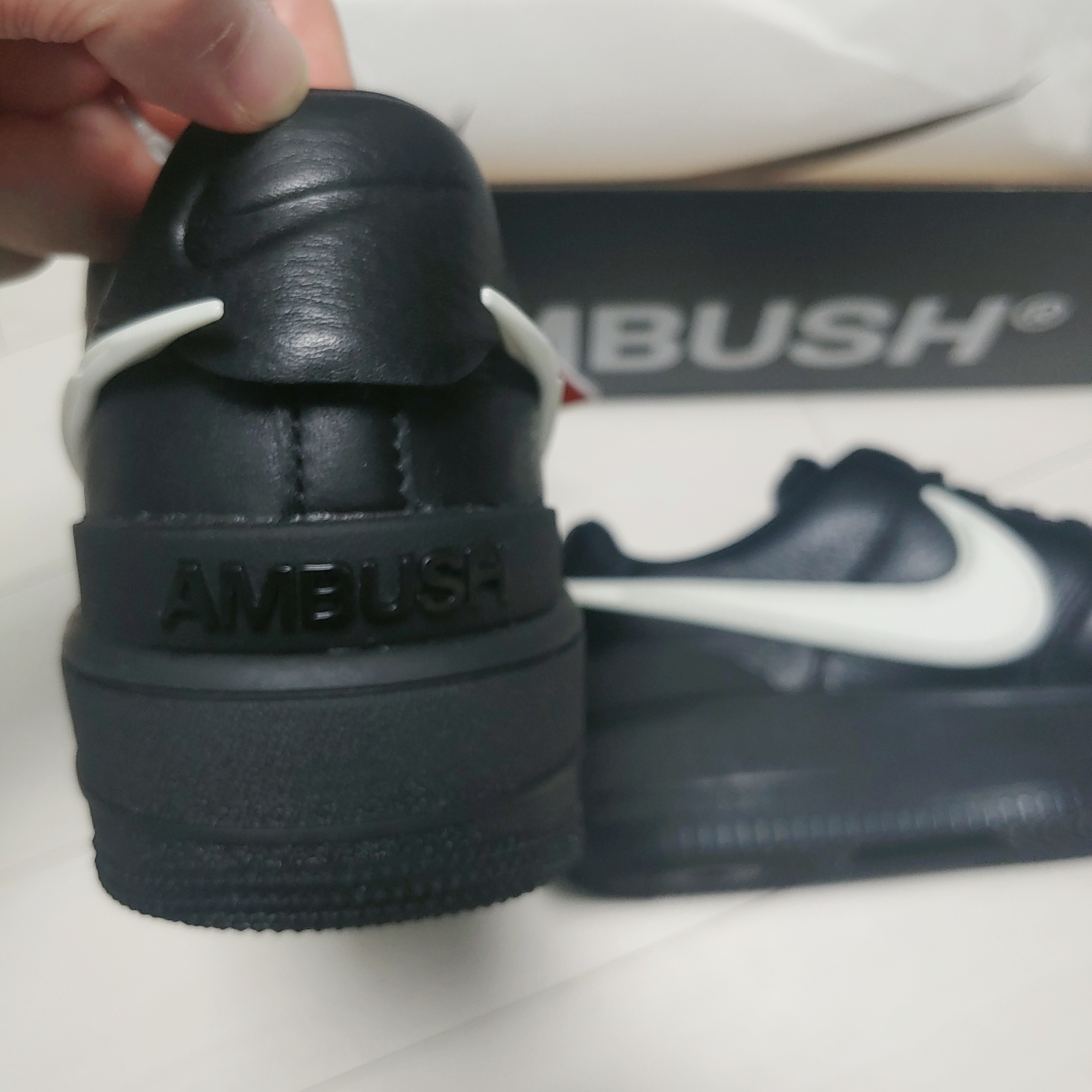 Nike x Ambush Air Force 1 Low SP Black 착용 스타일 - 2