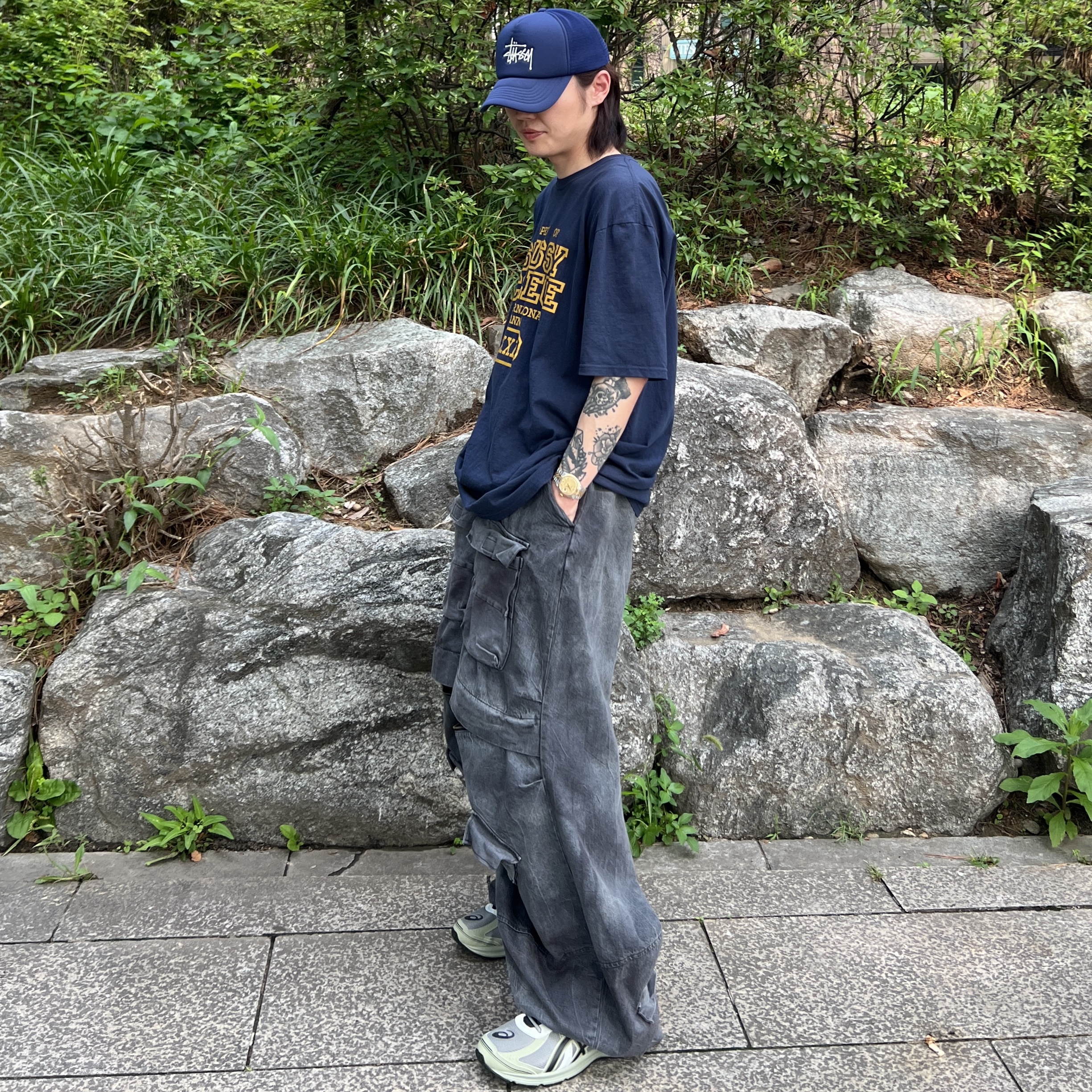 Asics Jog 100 S Sheet Rock - 2E Wide, [KREAM 단독] Ourpas 030 Wide Cargo Denim Blue 착용 스타일 - 5