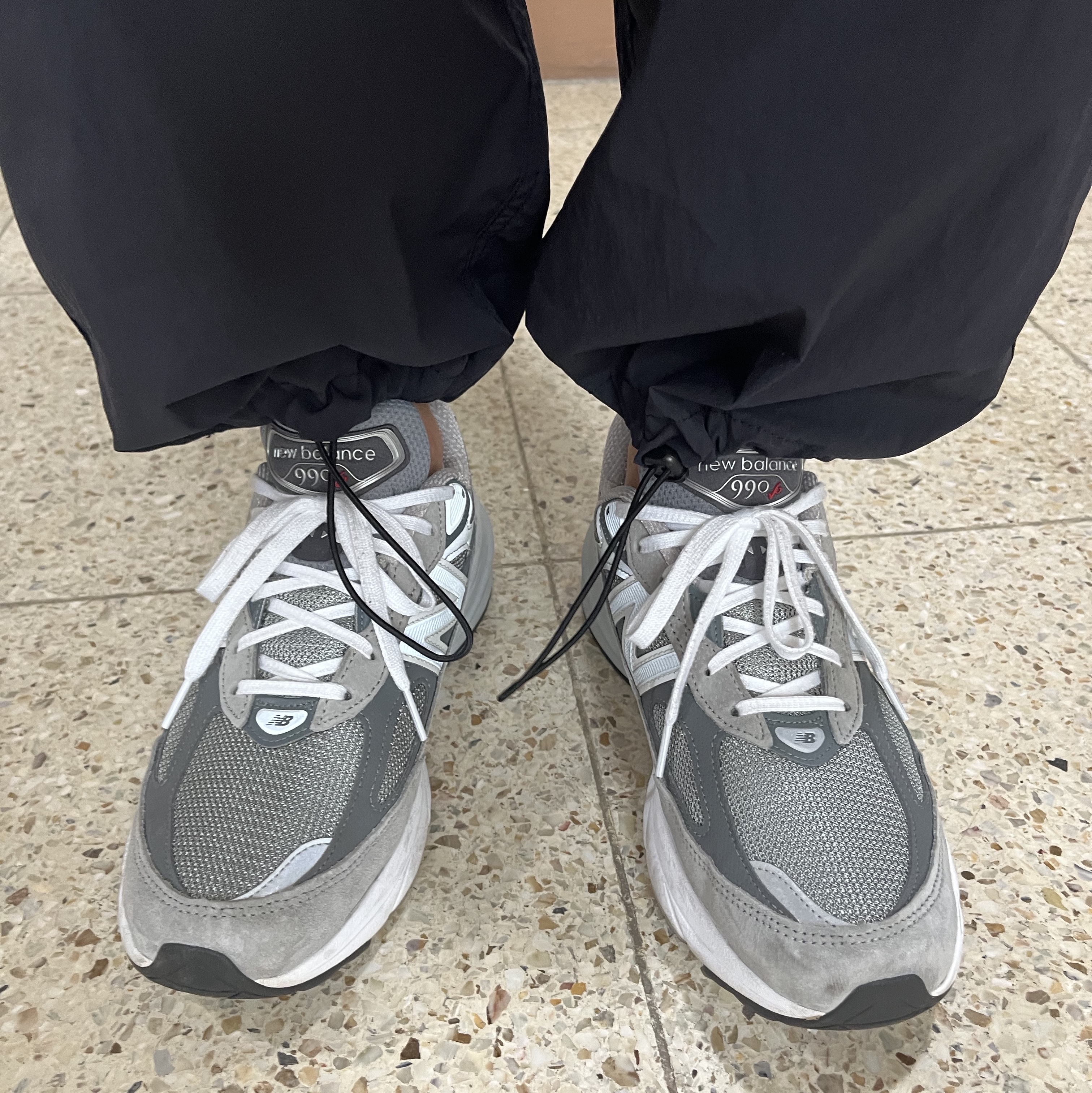 New Balance 990v6 Made in USA Grey - D Standard 착용 스타일
