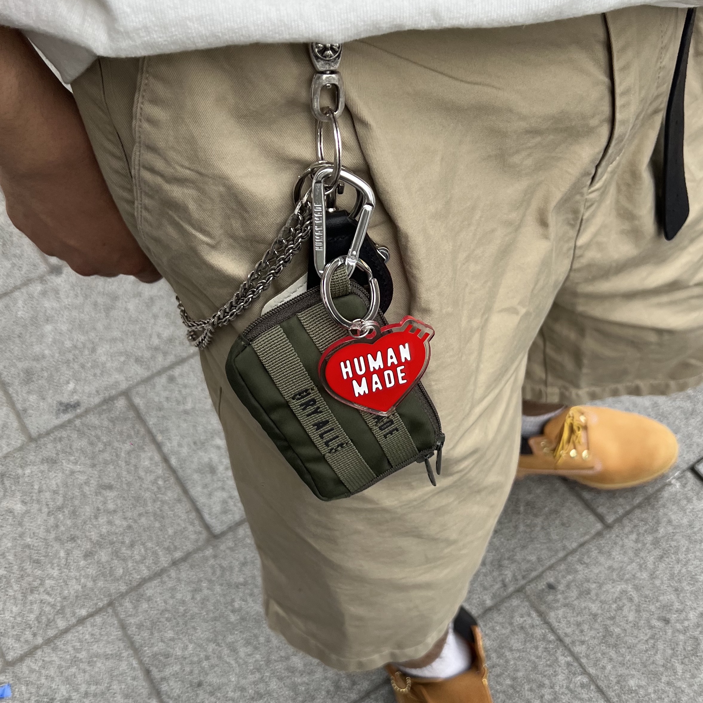 Human Made Military Card Case Olive Drab 착용 스타일