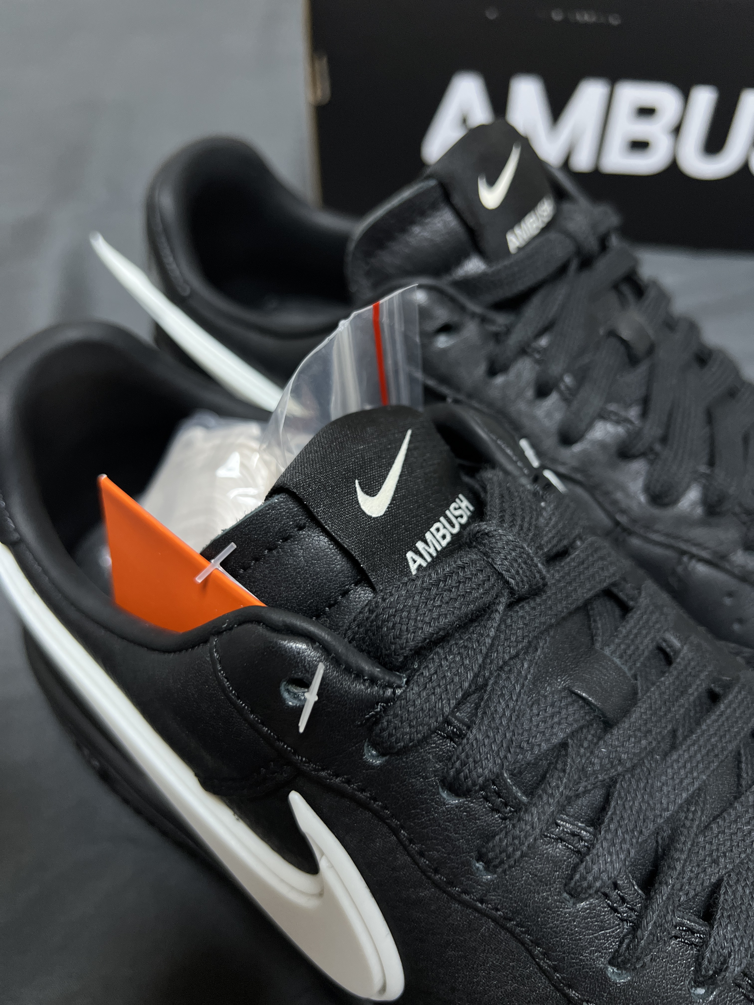 Nike x Ambush Air Force 1 Low SP Black 착용 스타일 - 3