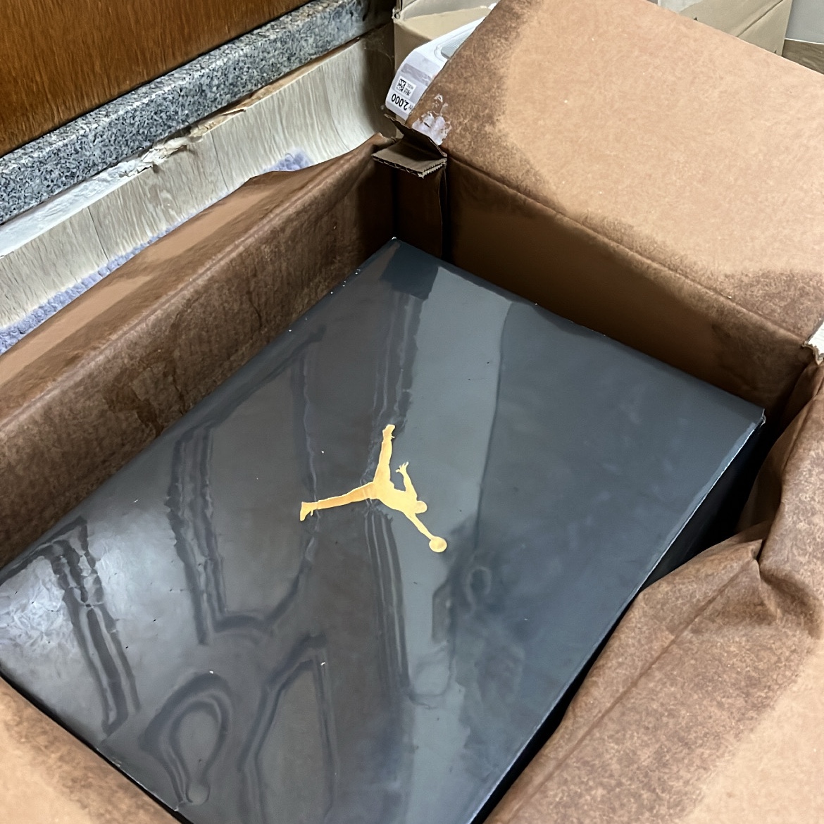 Jordan 1 Mid Cement Grey True Blue 착용 스타일 - 1
