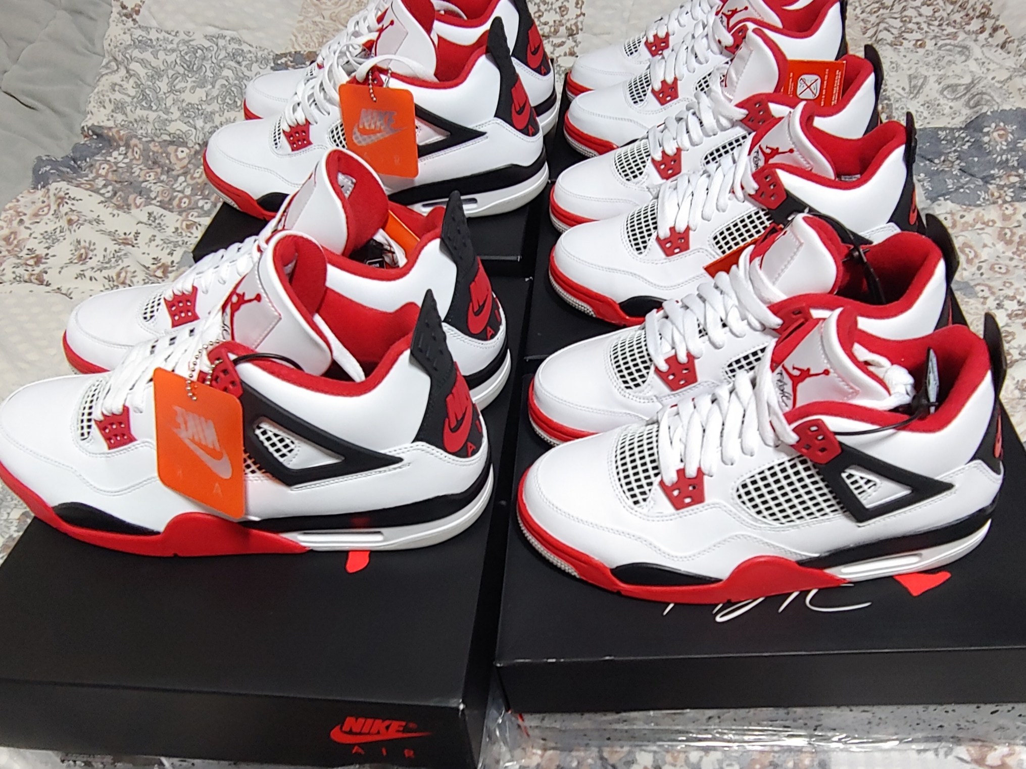 Jordan 4 Retro OG Fire Red 2020, (GS) Jordan 4 Retro OG Fire Red 2020 착용 스타일