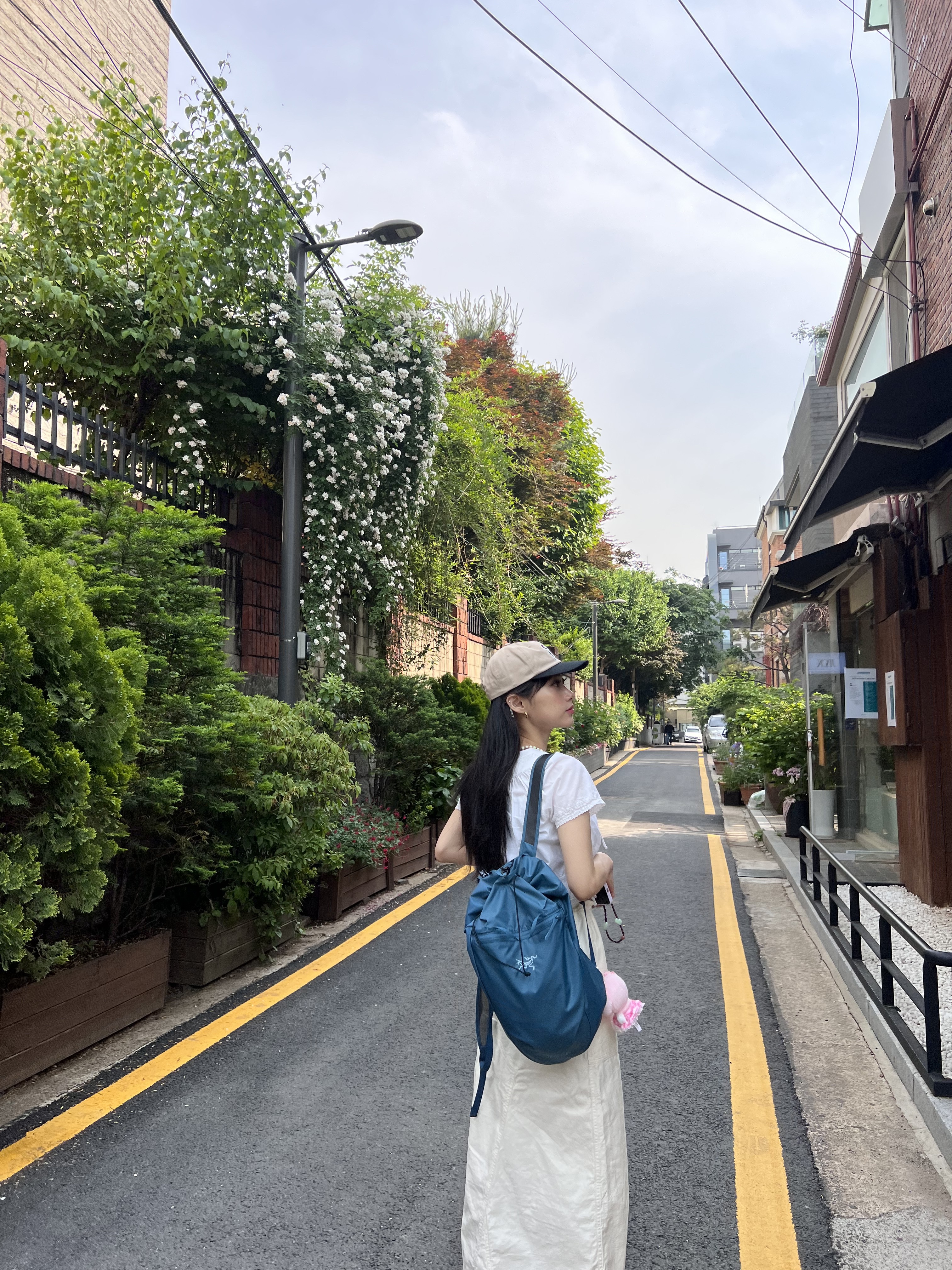 Arc'teryx Heliad 10 Backpack Serene, Stussy Vintage S Low Pro Cap Khaki 착용 스타일 - 2