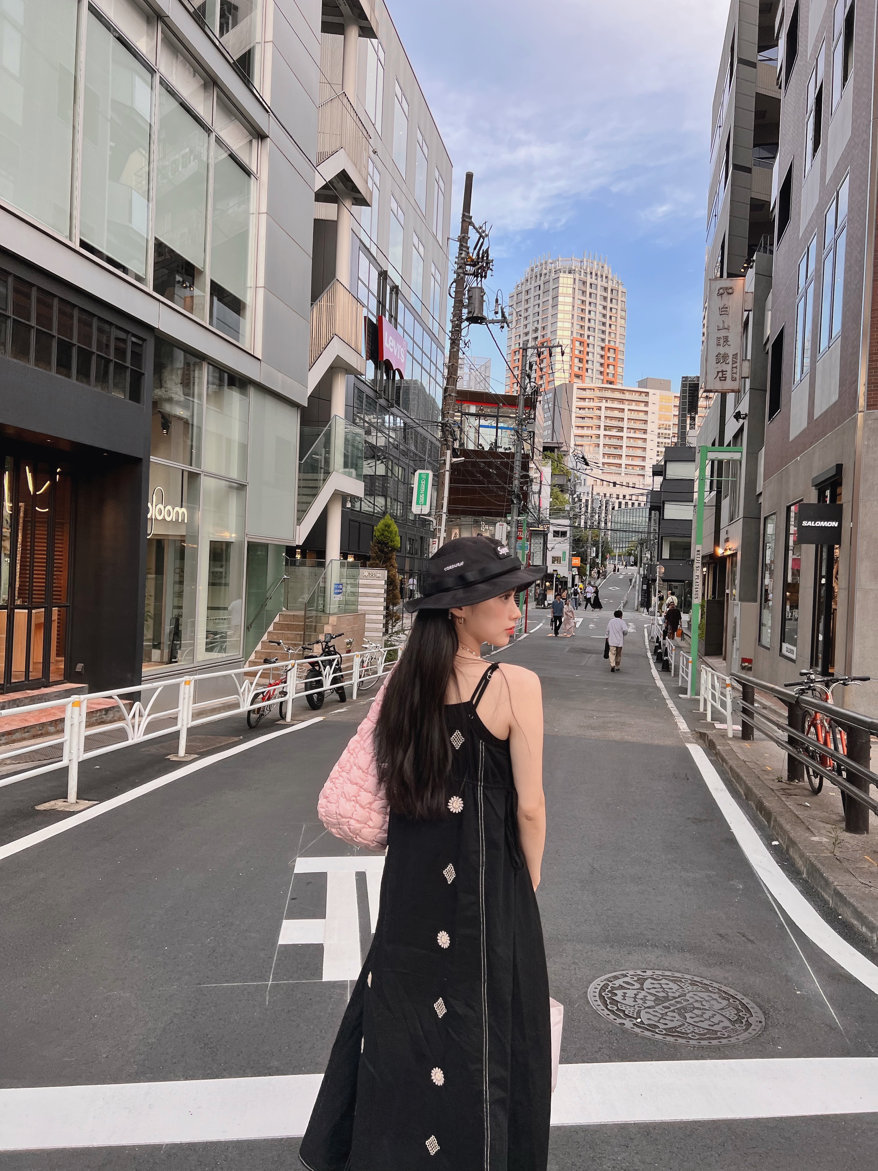 COS Quilted Mini Bag Pink, Supreme Mesh Cordura Boonie Black - 23SS 착용 스타일 - 1