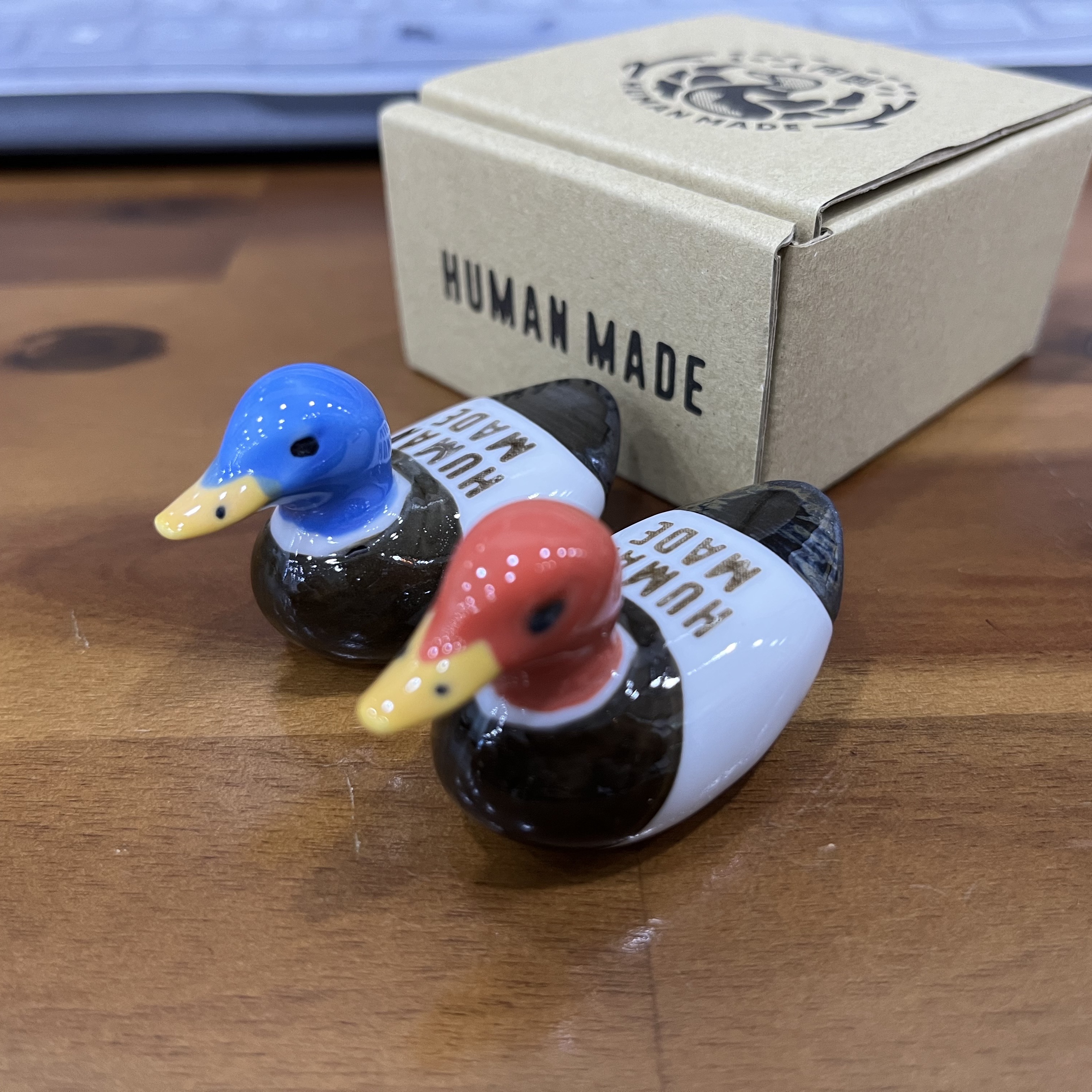 Human Made Duck Chopstick Rest White (Set of 2) 착용 스타일