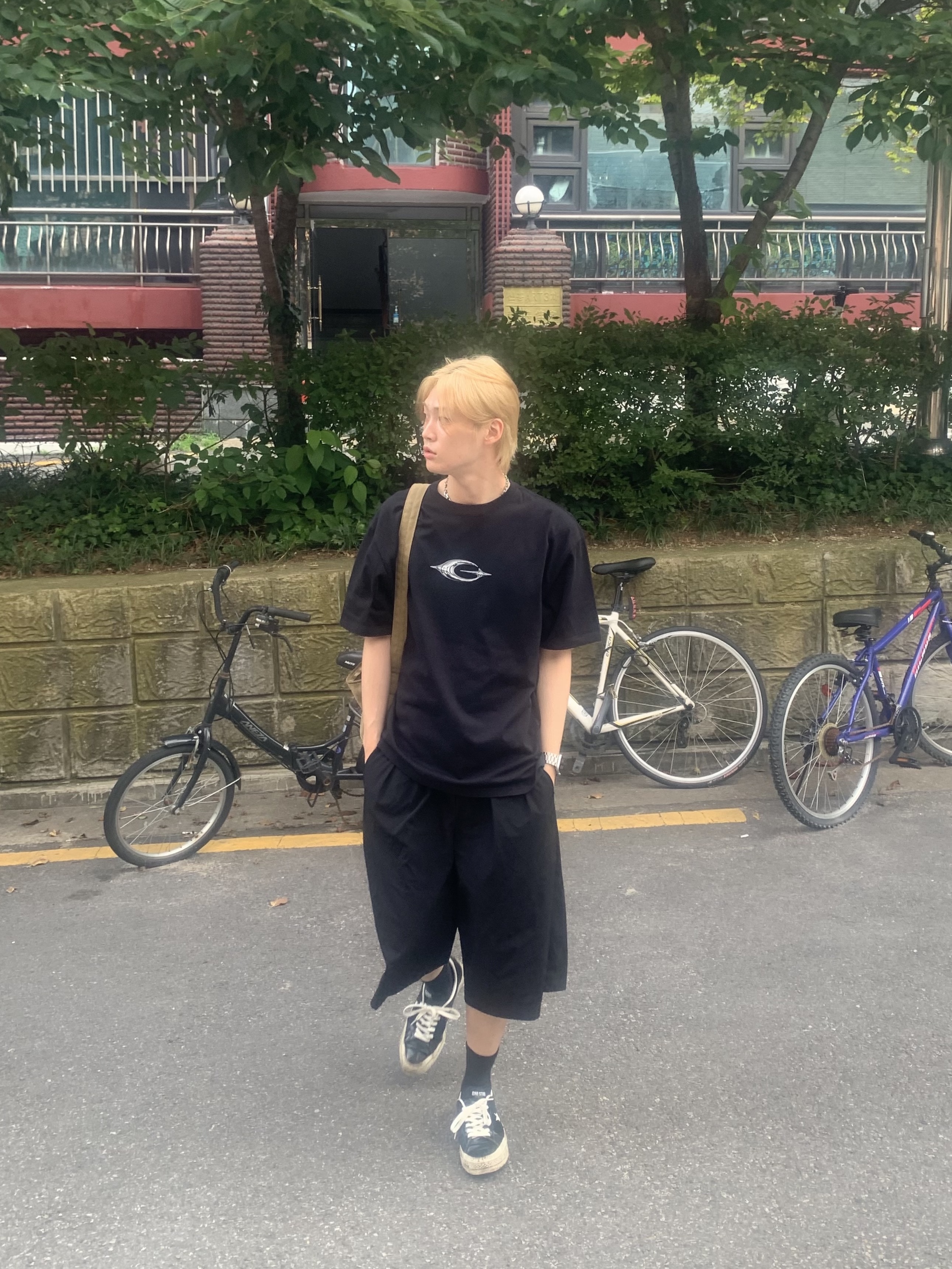 Converse One Star Ox HanByeol Black 착용 스타일 - 3