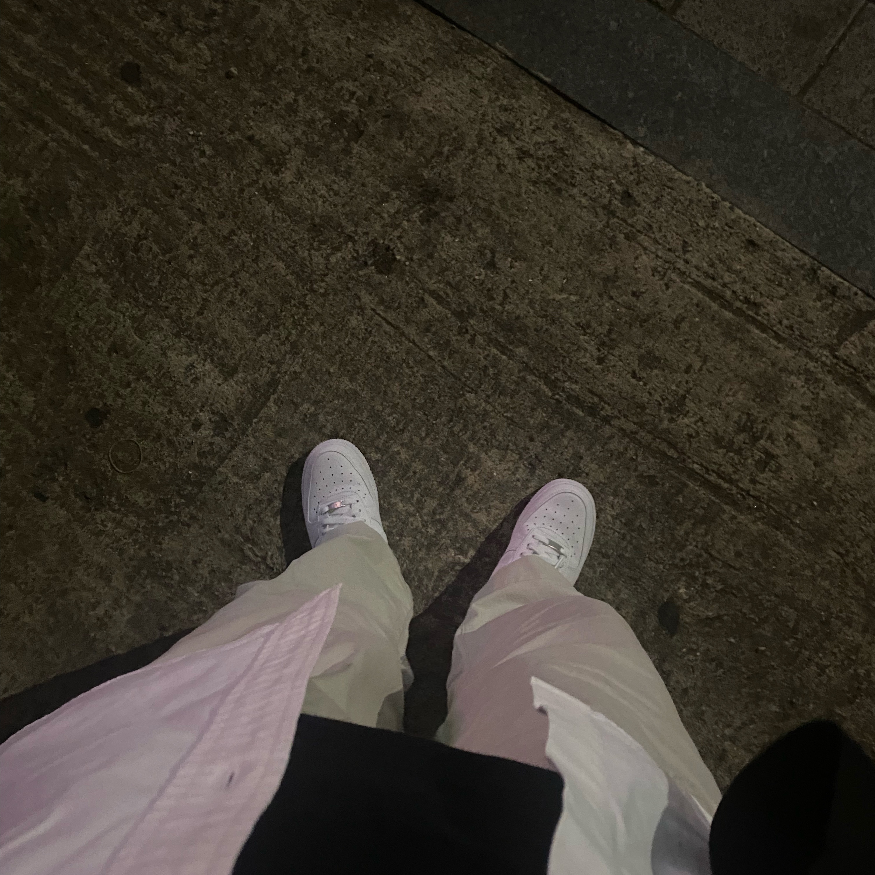 Nike Air Force 1 '07 Low White 착용 스타일 - 3