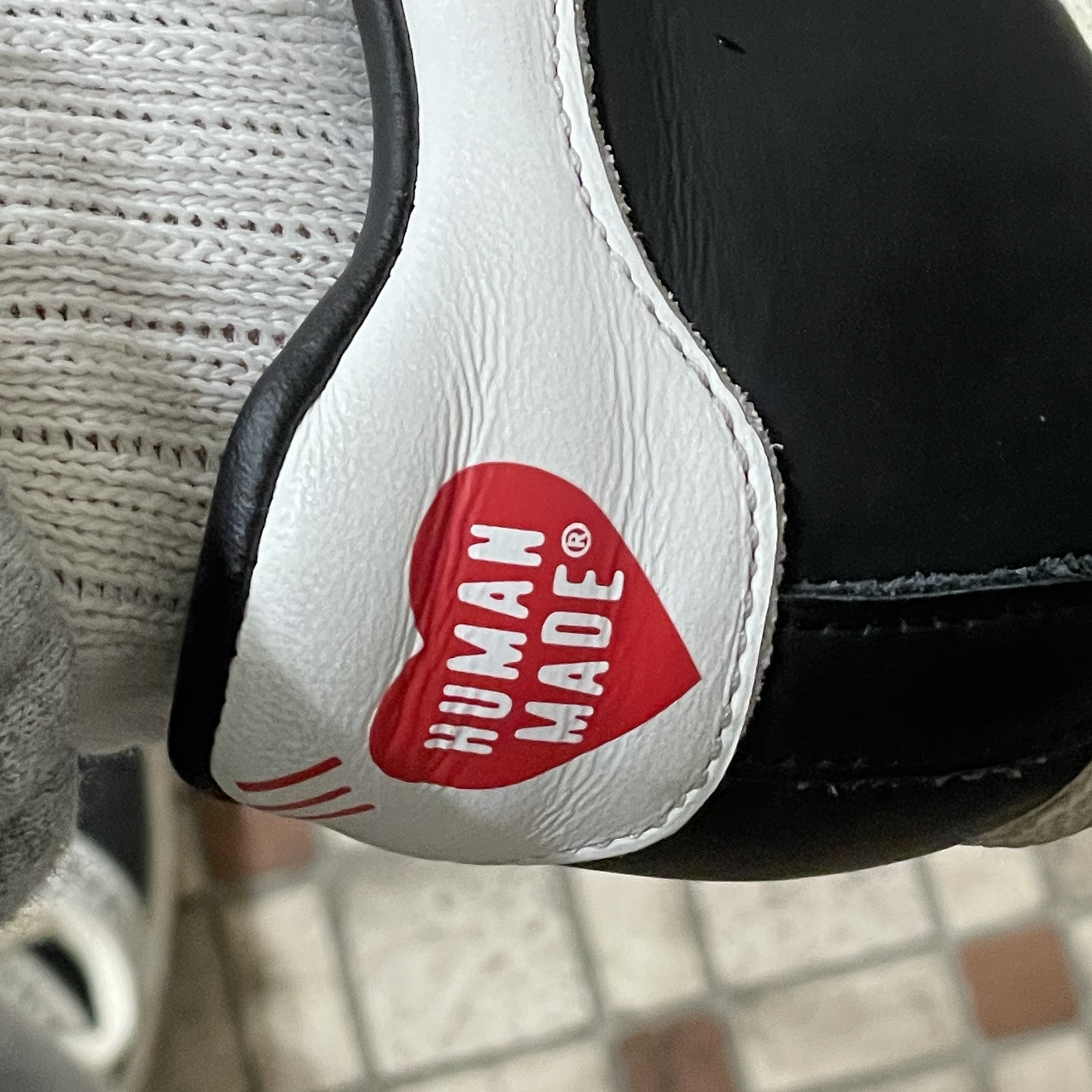 Adidas x Human Made Superstar Black White 착용 스타일 - 2