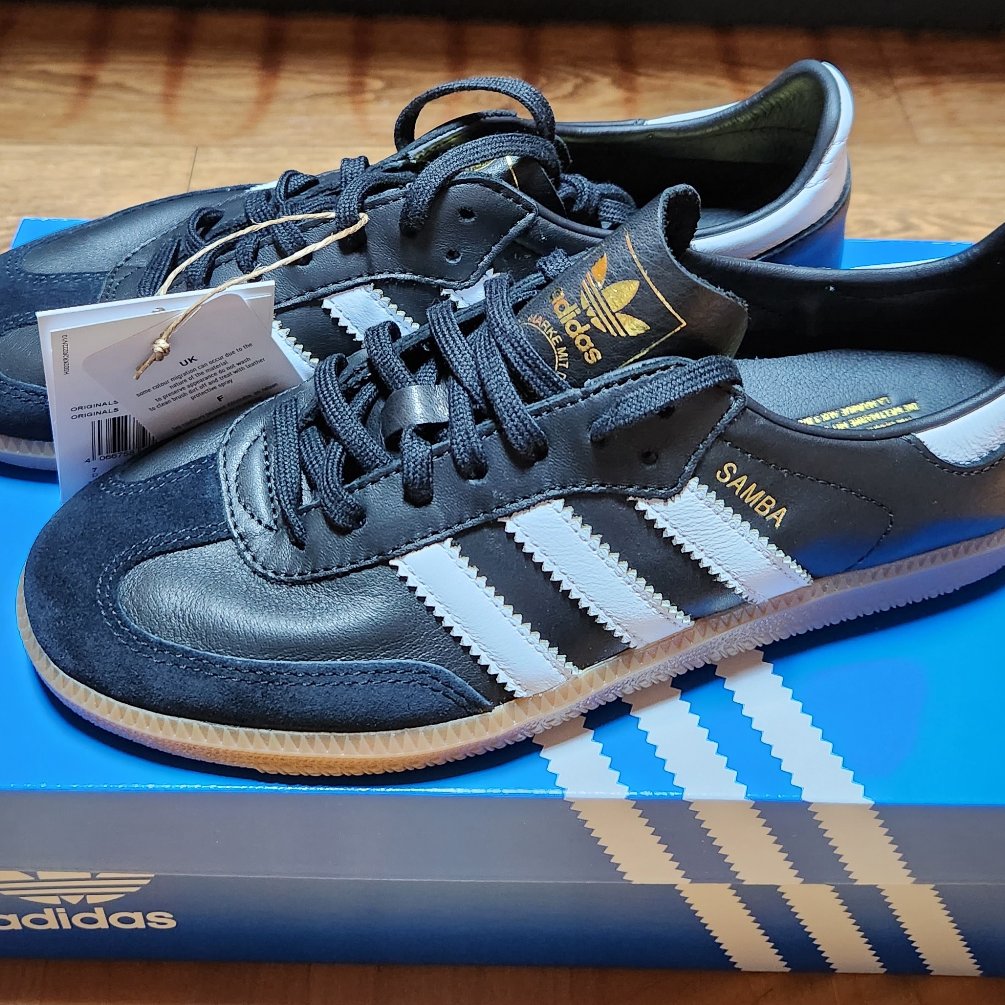Adidas Samba Decon Core Black 착용 스타일 - 3