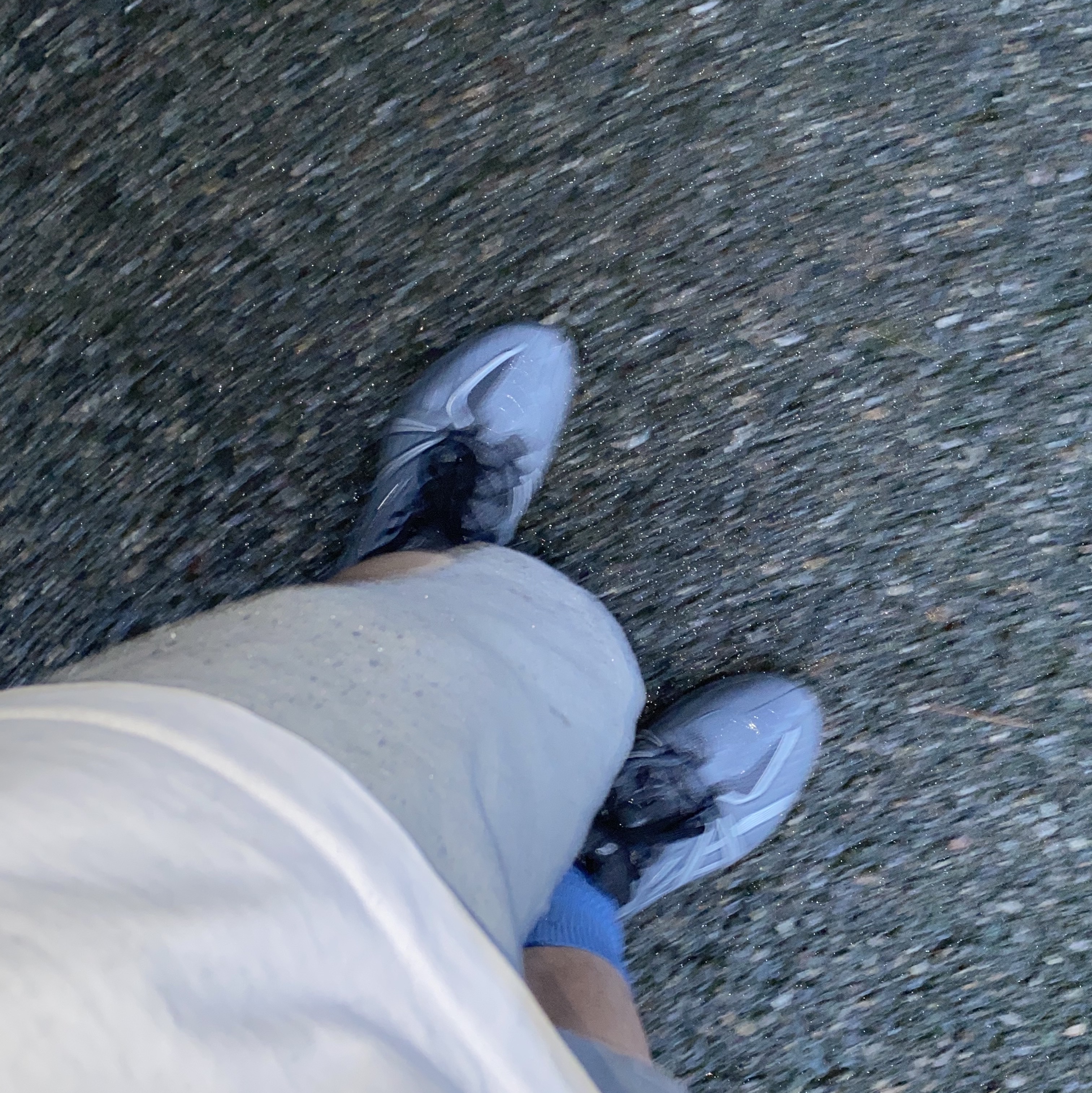 Asics HN2-S Protoblast Steel Grey 착용 스타일 - 1