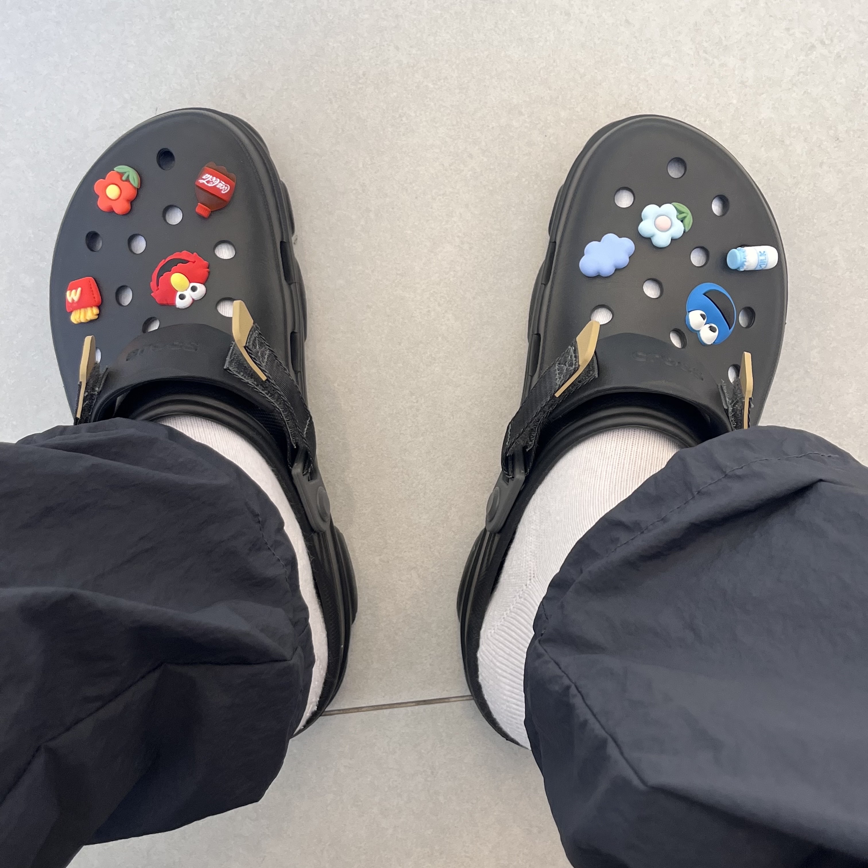 Crocs All Terrain Clog Black 착용 스타일