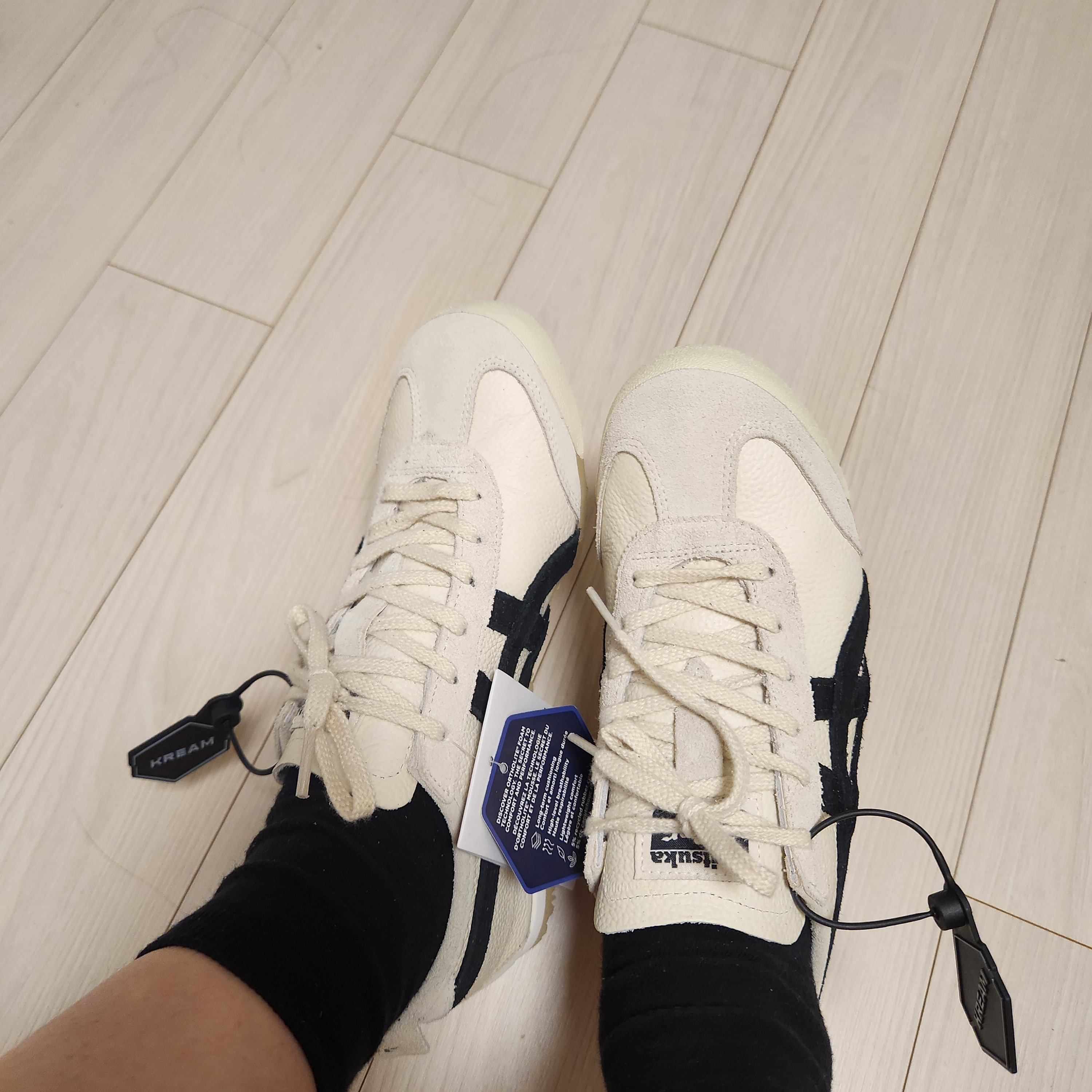 Onitsuka Tiger Mexico 66 Vintage White Black 착용 스타일