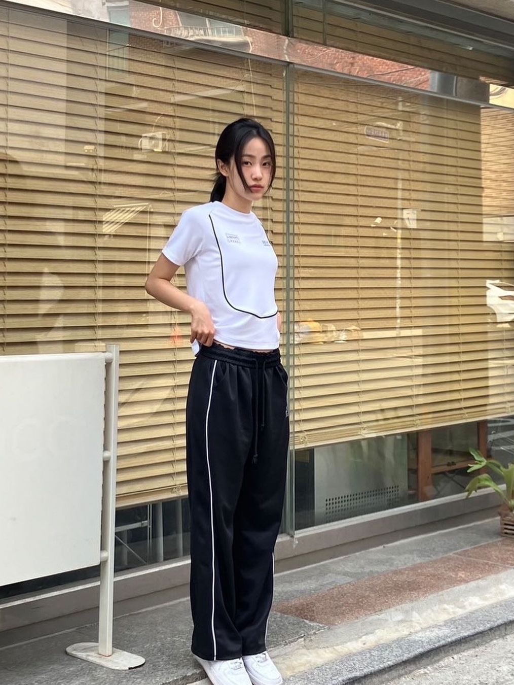 Safarispot Women 1/2 Sforts Jersey Top White 착용 스타일 - 1
