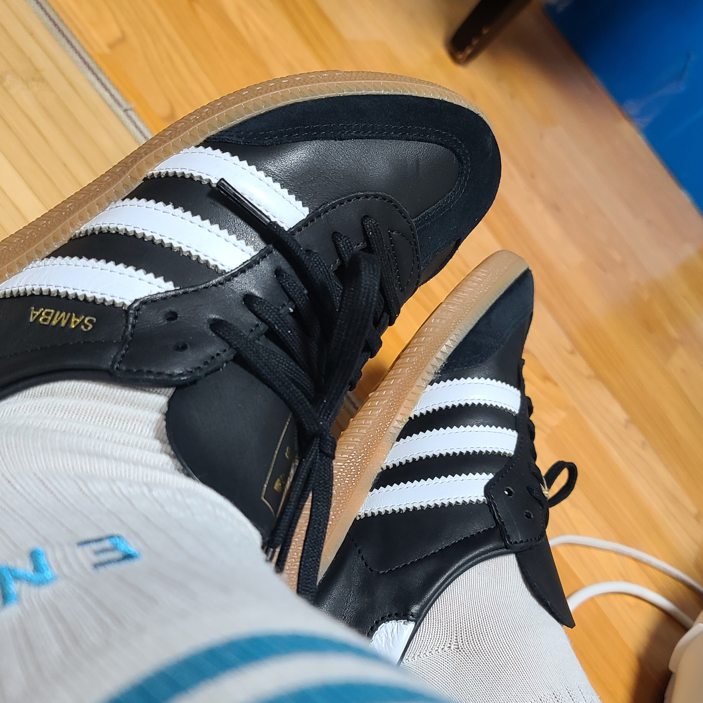 Adidas Samba Decon Core Black 착용 스타일 - 1