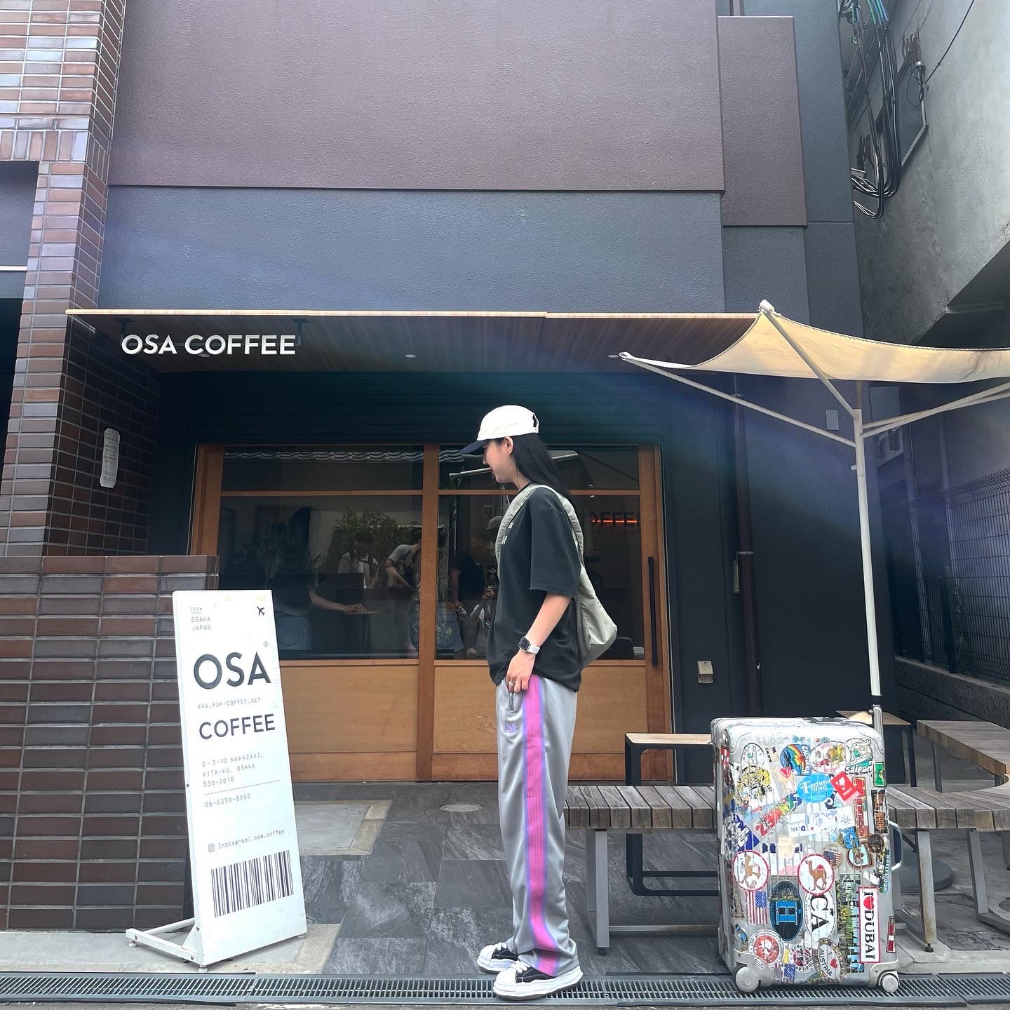Maison Mihara Yasuhiro Blakey OG Sole Canvas Low-top Sneakers Black White, Needles Narrow Track Pants Poly Smooth Grey - Sculpstore Exclusive 착용 스타일 - 3