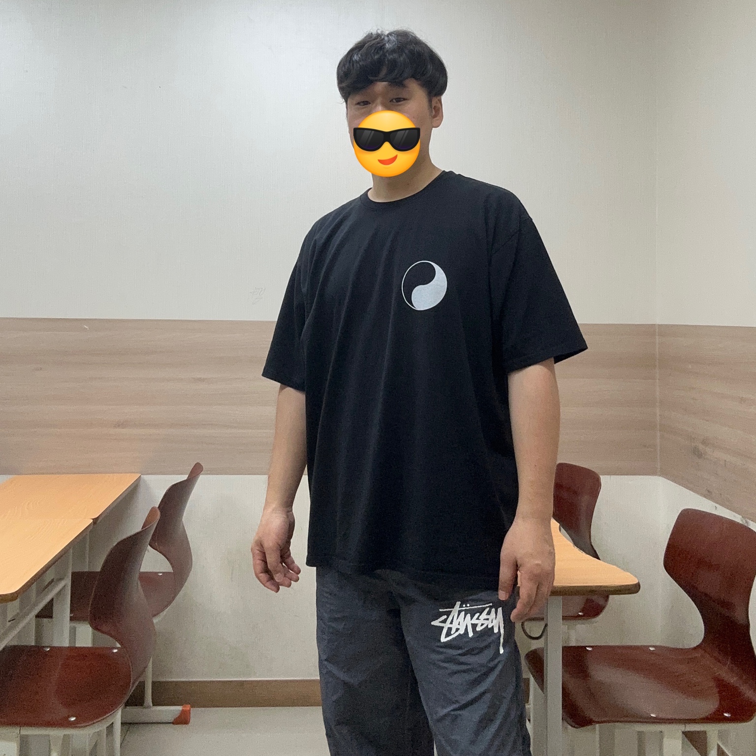 Stussy x Our Legacy Work Shop Yin Yang Pigment Dyed T-Shirt Black, Nike x Stussy Beach Pants Off Noir 착용 스타일 - 1