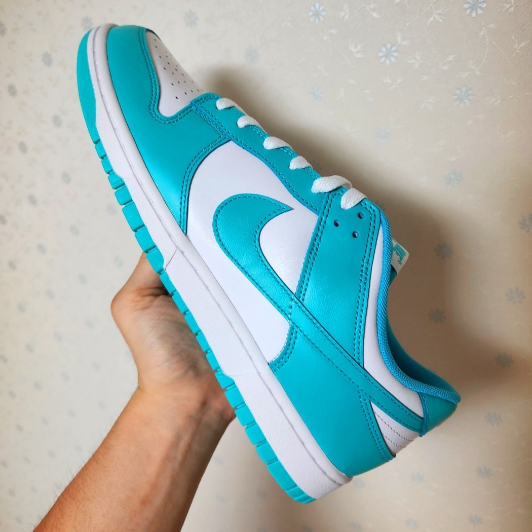 Nike Dunk Low White Clear Jade 착용 스타일 - 2