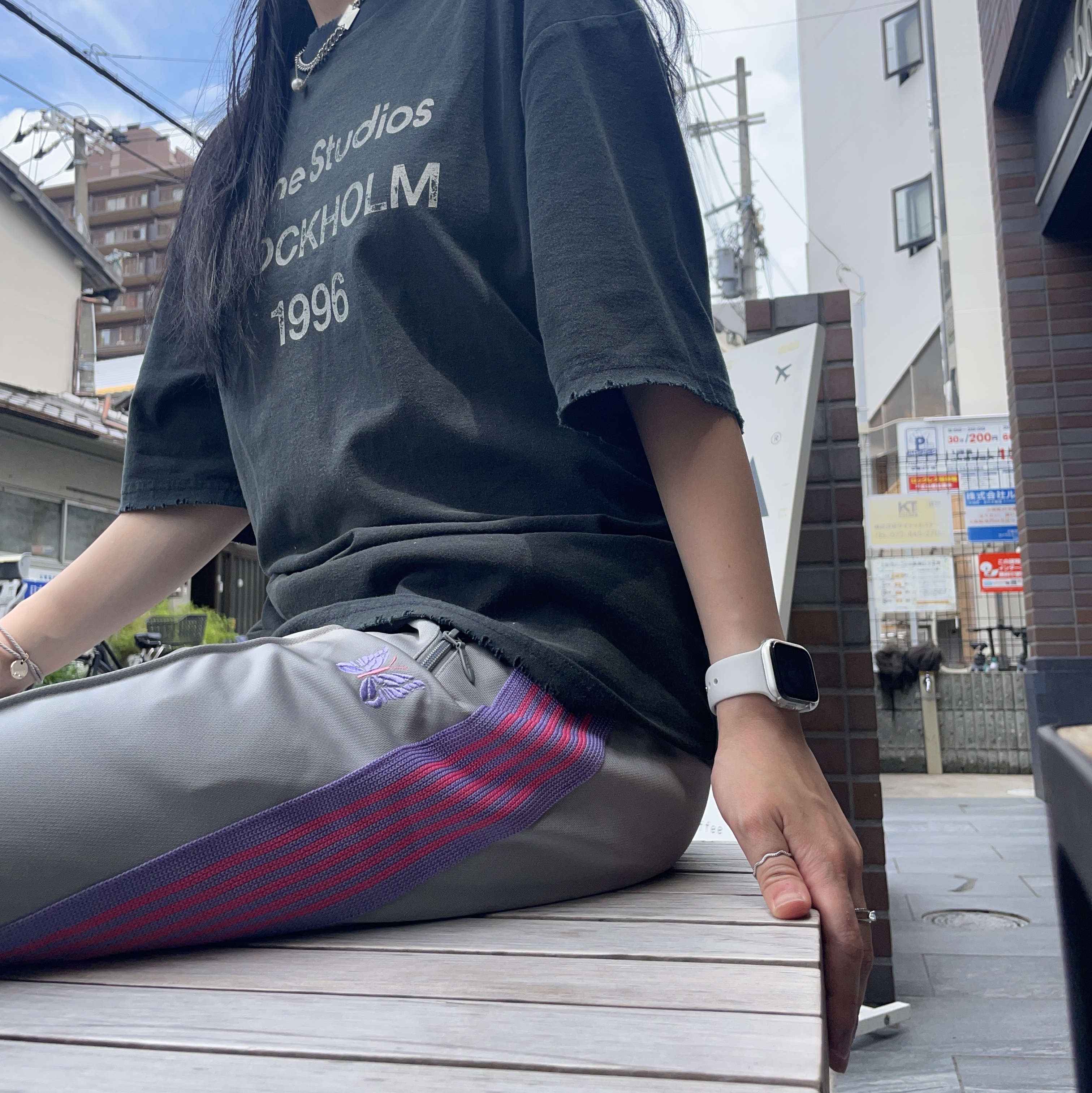 Maison Mihara Yasuhiro Blakey OG Sole Canvas Low-top Sneakers Black White, Needles Narrow Track Pants Poly Smooth Grey - Sculpstore Exclusive 착용 스타일 - 2