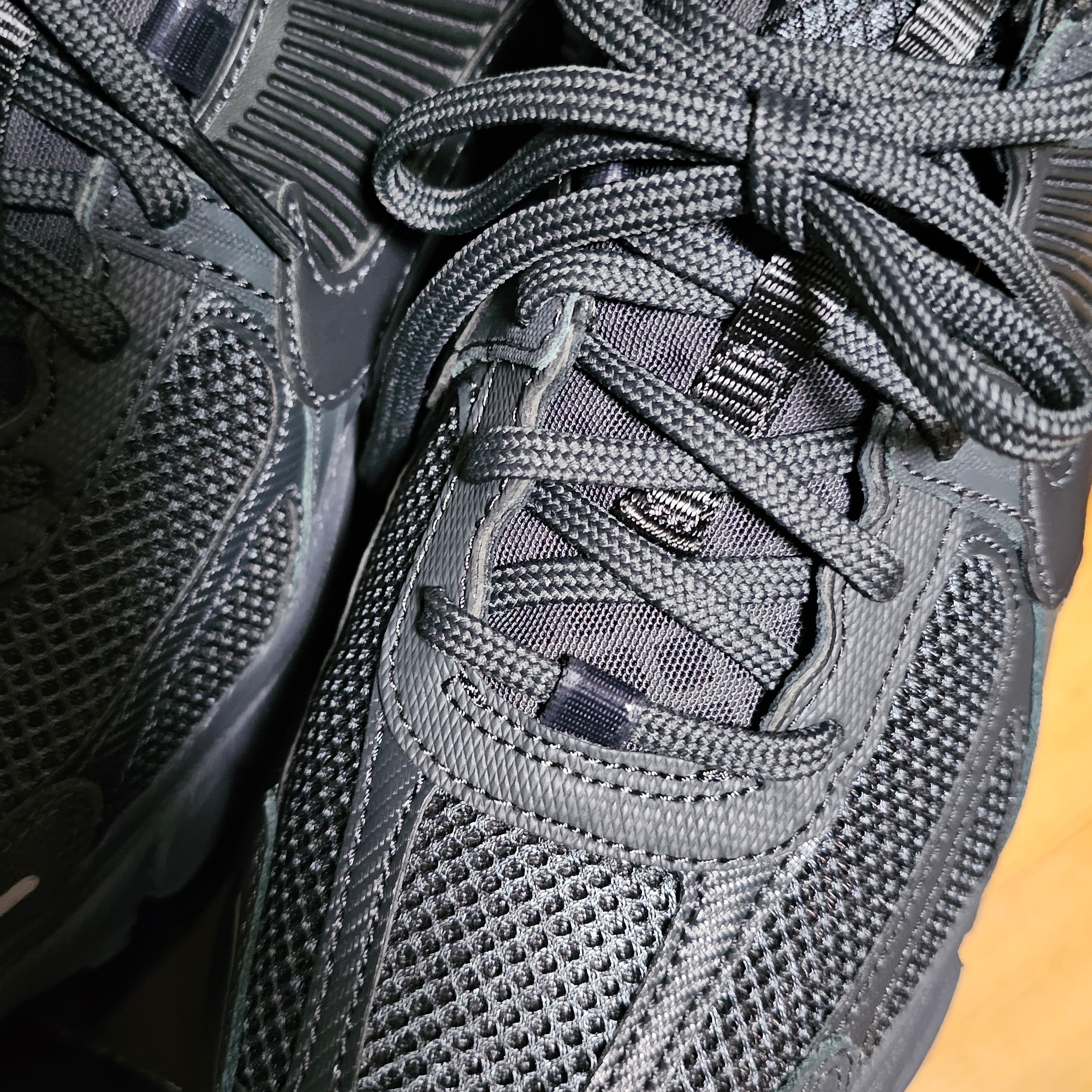 Nike Zoom Vomero 5 SP Anthracite 2023 착용 스타일