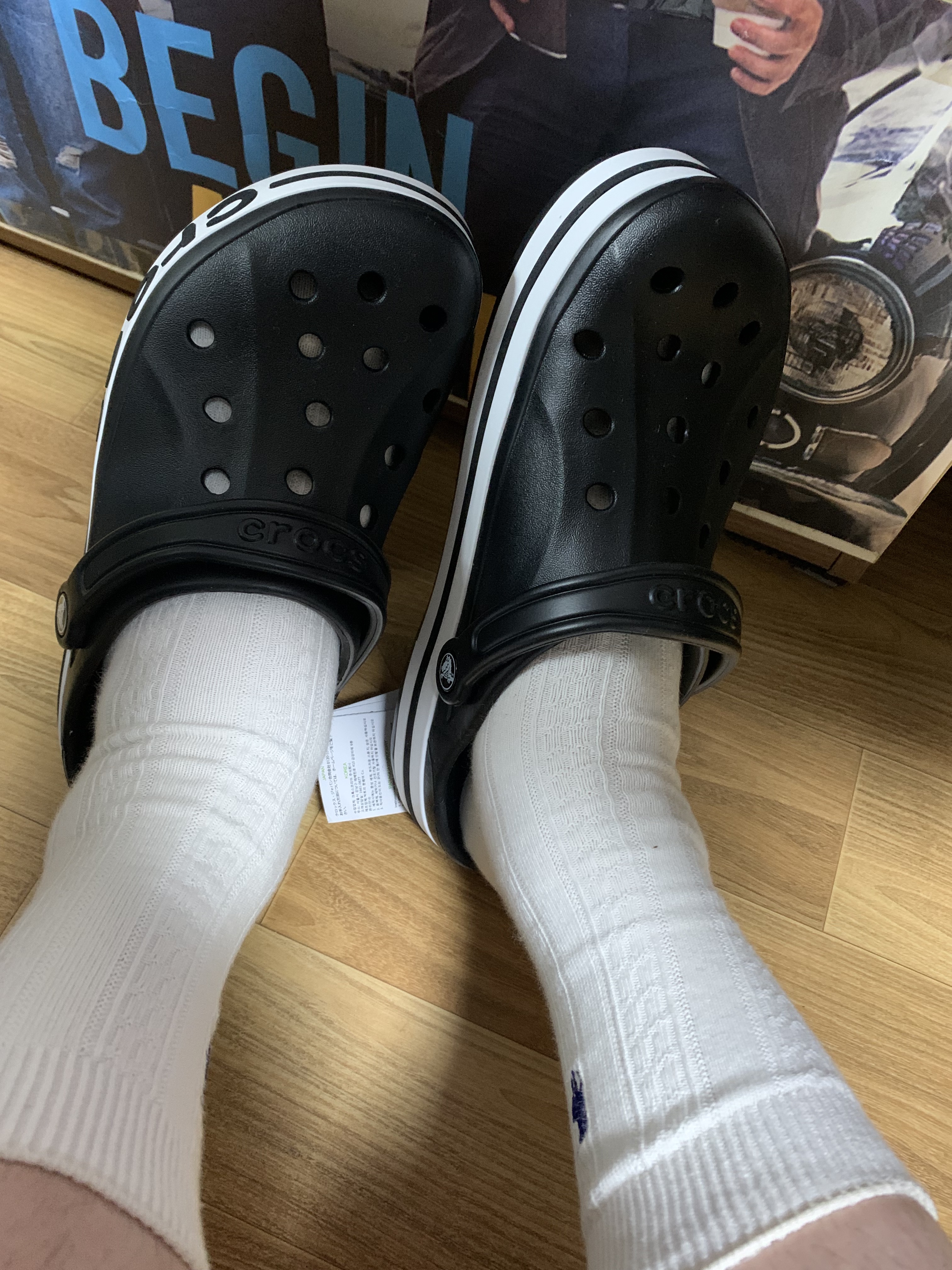 Crocs Bayaband Clog Black White 착용 스타일