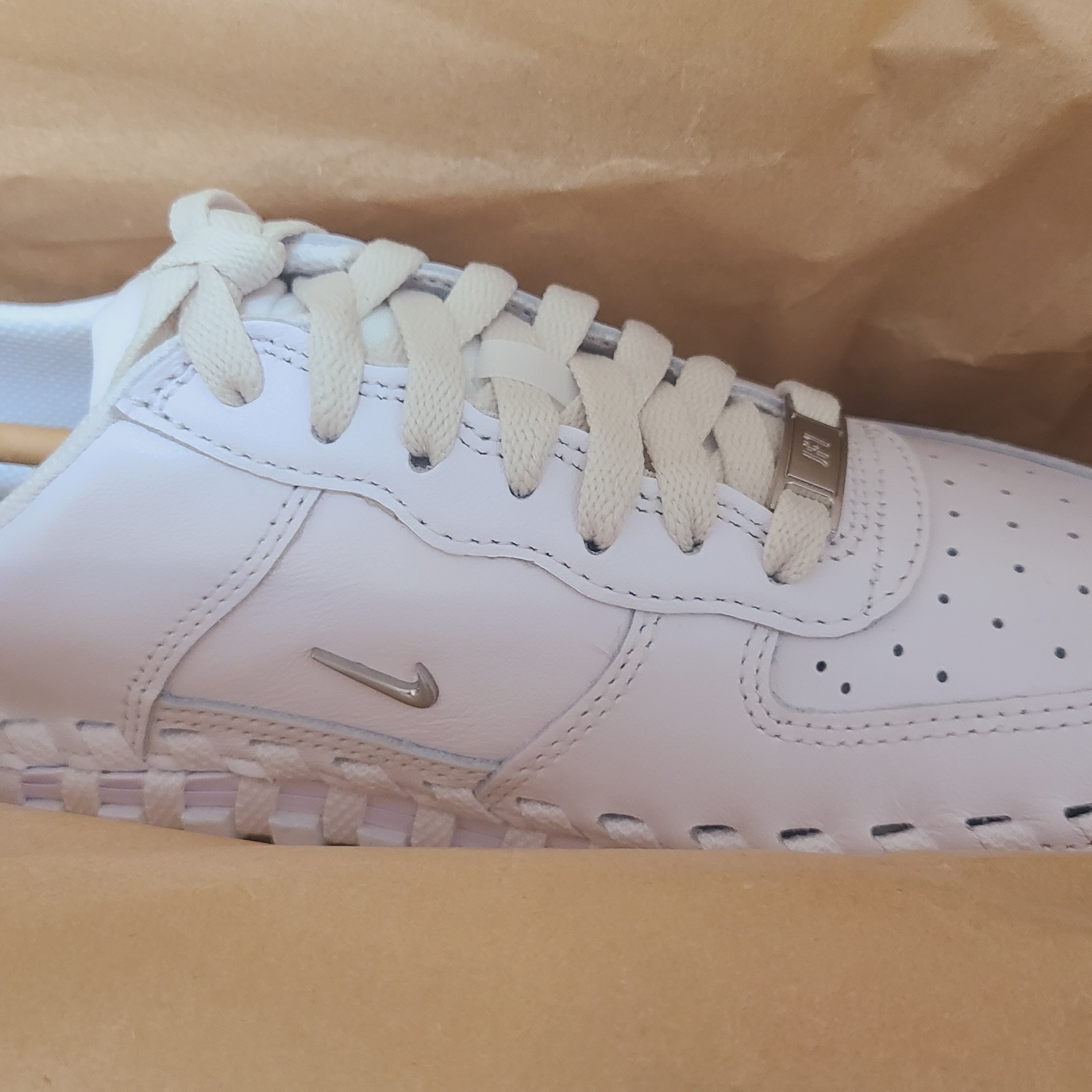Nike x Jacquemus J Force 1 Low LX SP White 착용 스타일