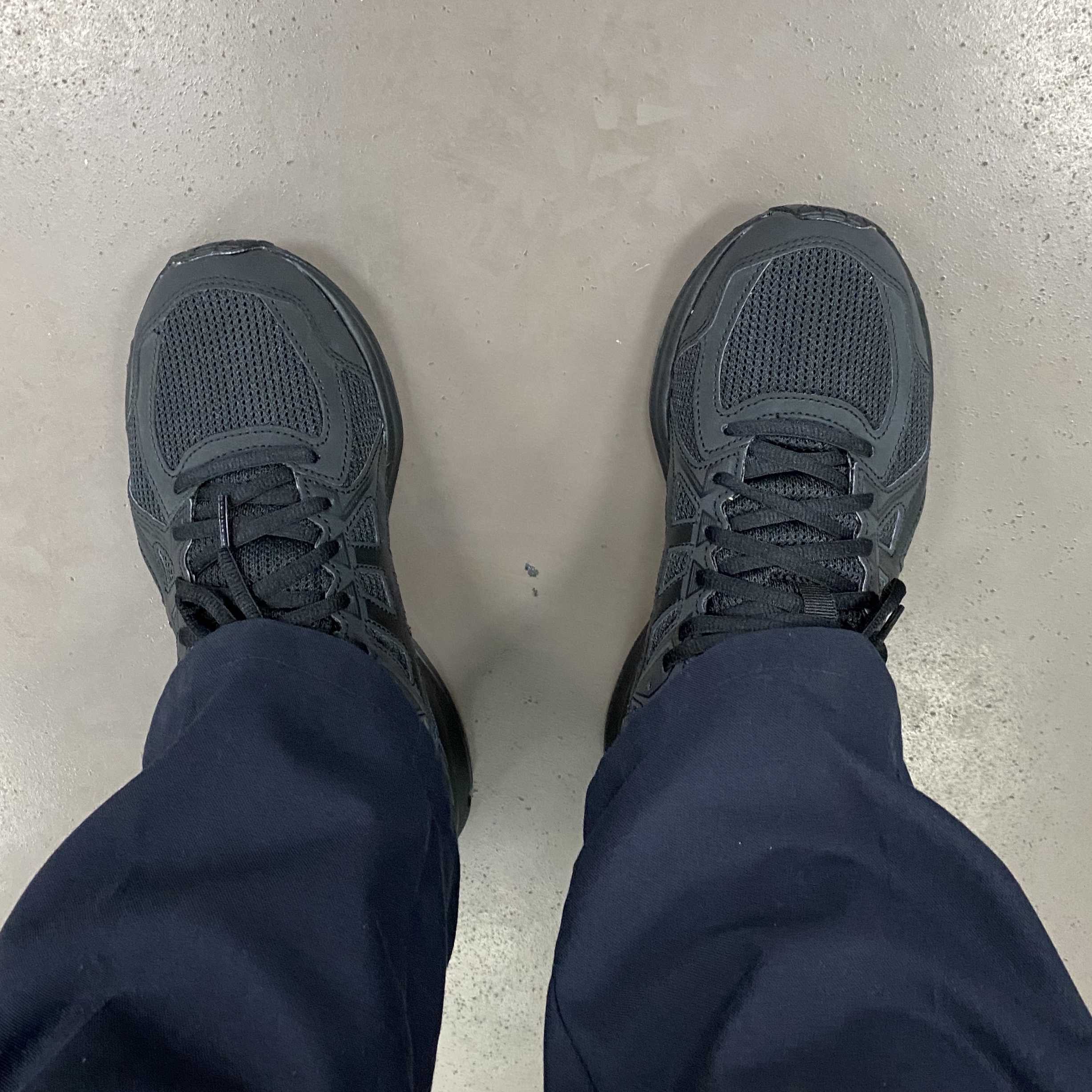 Asics Jog 100 2 Black 착용 스타일