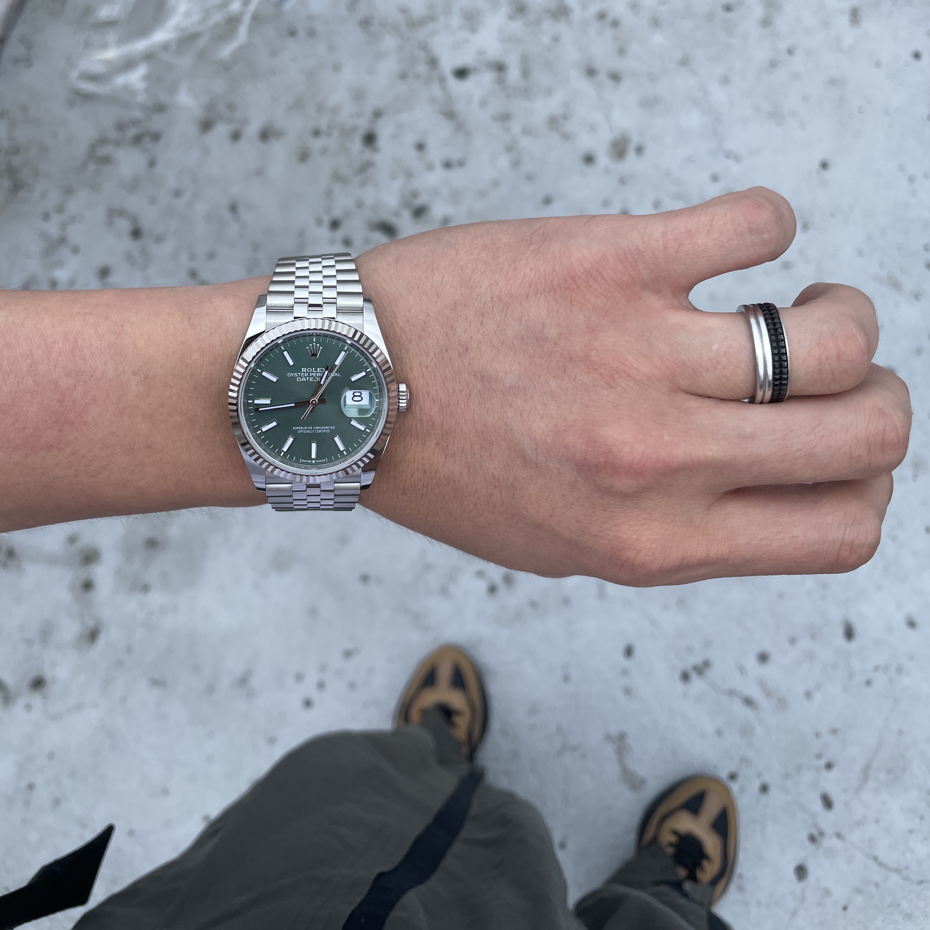 Rolex Datejust 36mm 126234 Mint Green Jubilee 착용 스타일