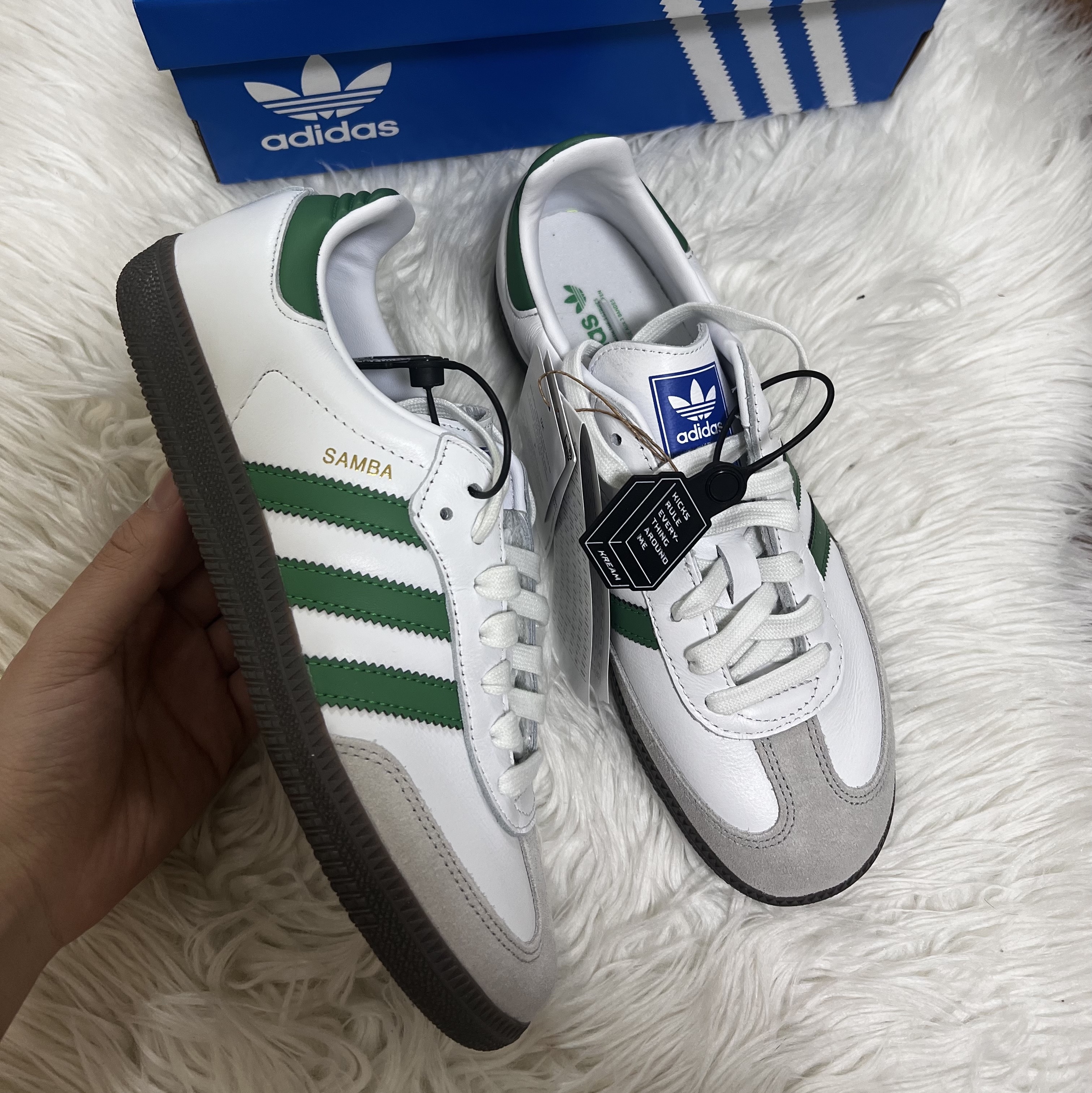 Adidas Samba OG White Green 착용 스타일 - 1