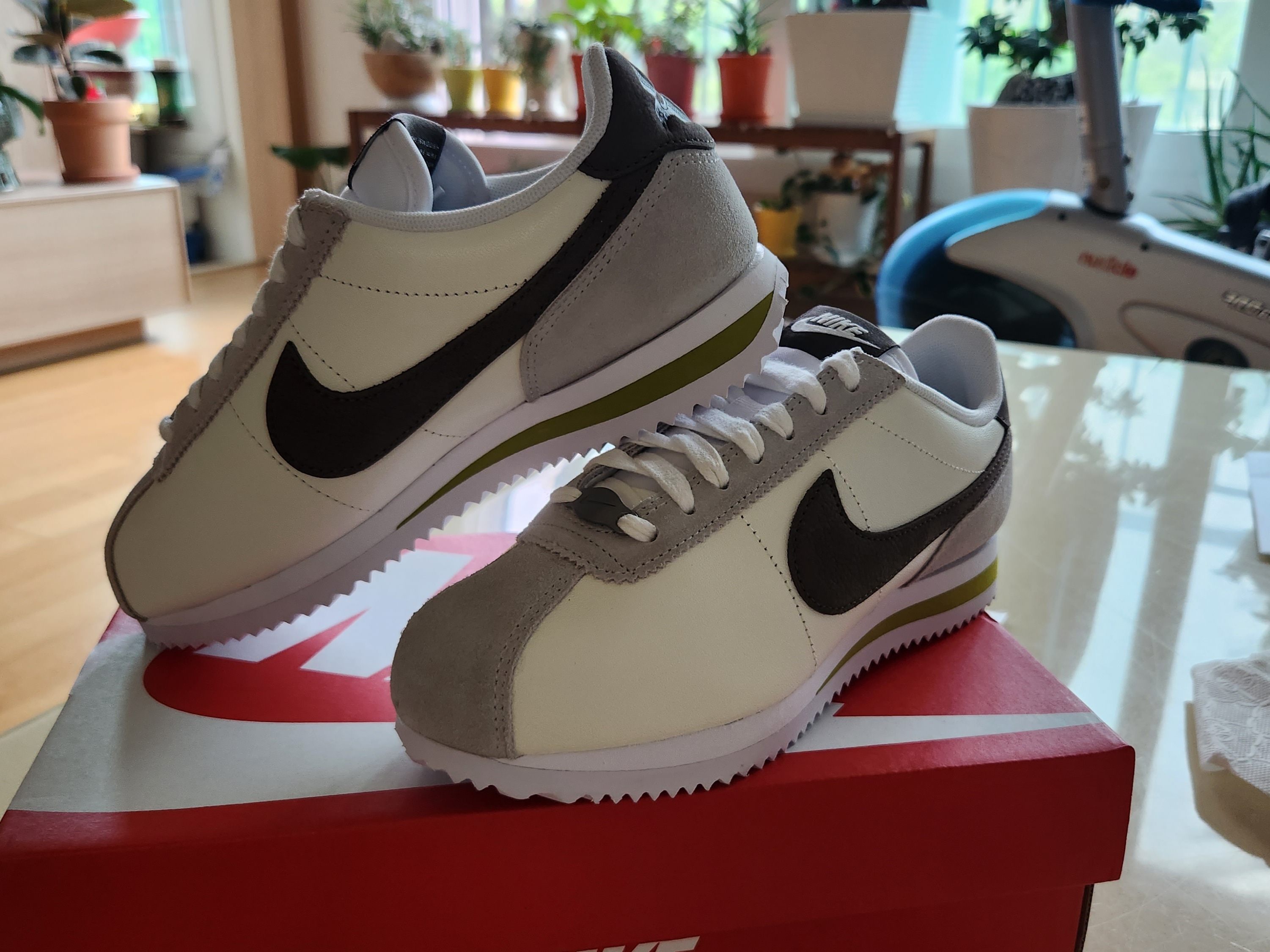(W) Nike Cortez 23 Kkachi 착용 스타일 - 5