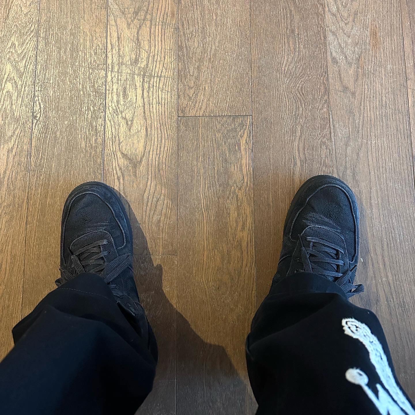 Nike x Stussy Air Force 1 Low Triple Black 착용 스타일
