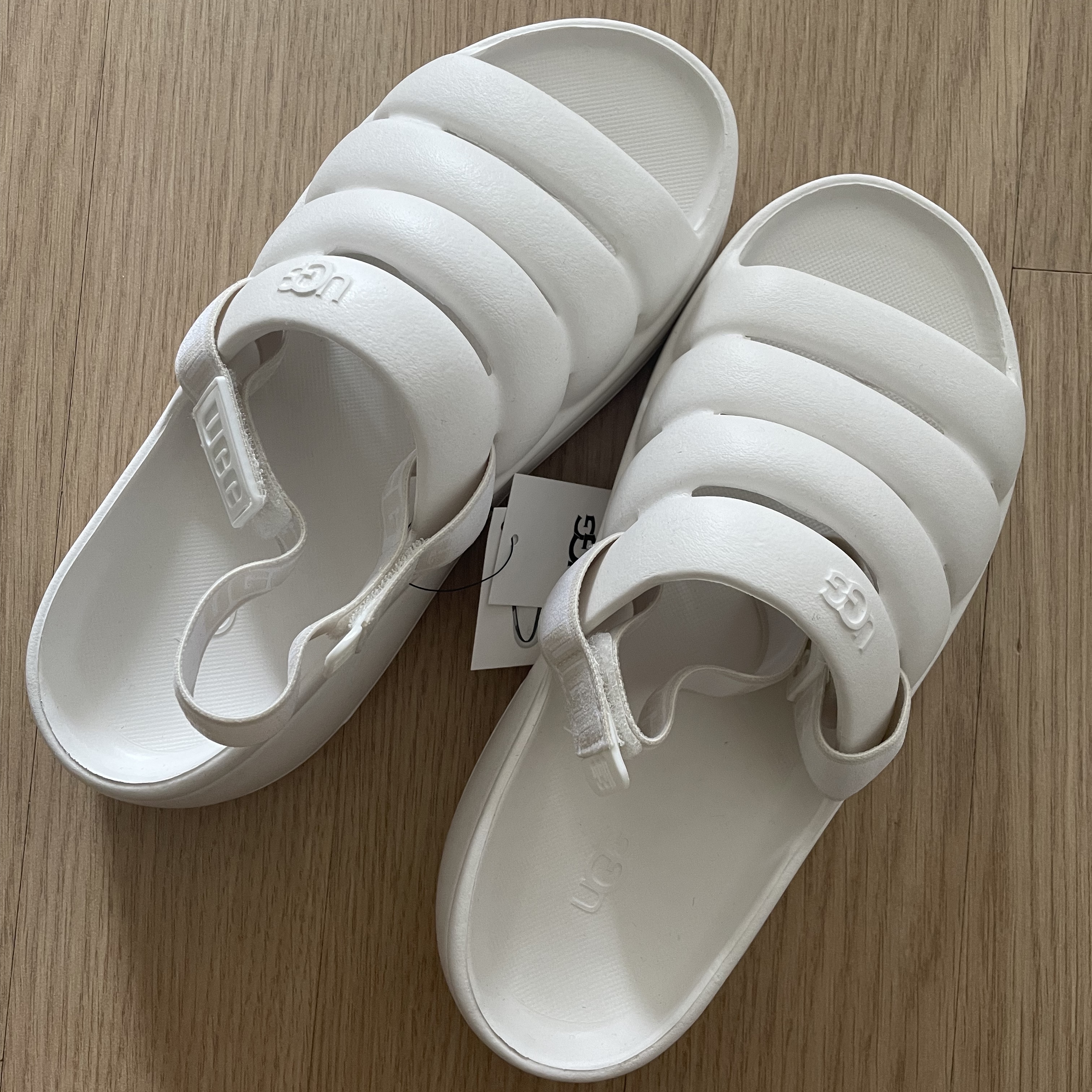 (W) UGG Sport Yeah Slide Bright White 착용 스타일