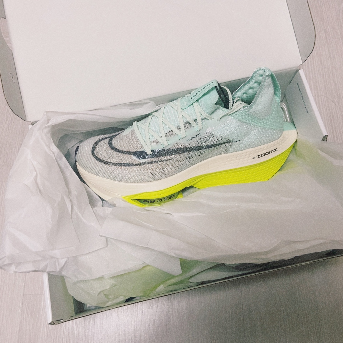 Nike Air Zoom Alphafly Next% 2 Mint Foam 착용 스타일