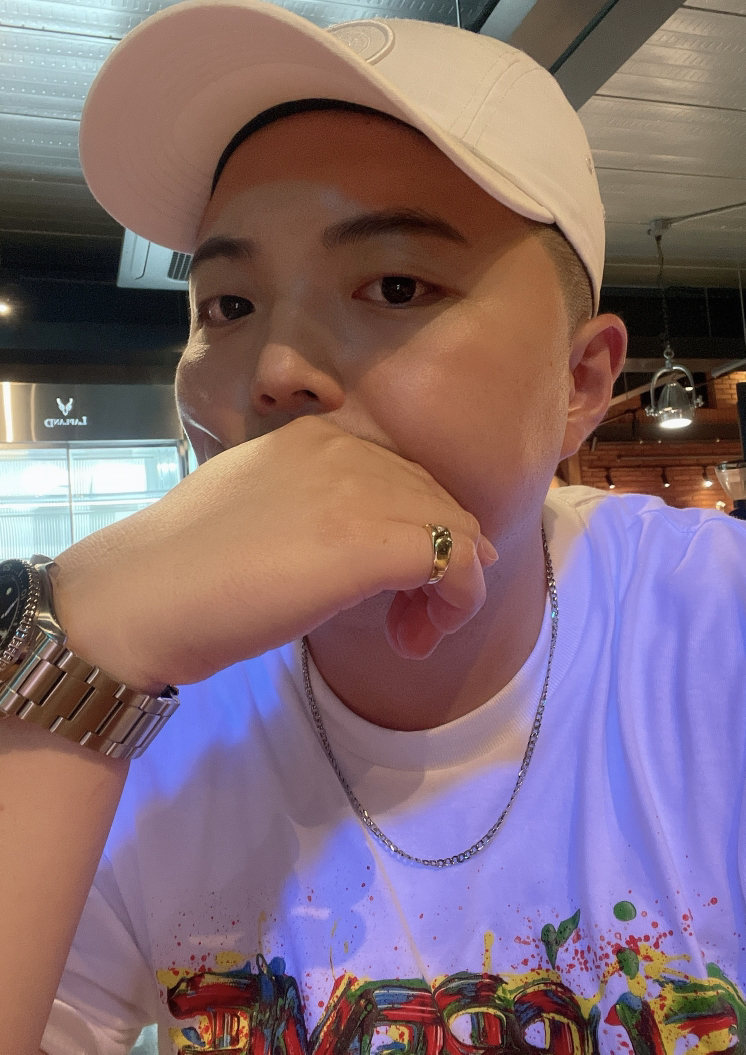 KREAM 프로필 이미지
