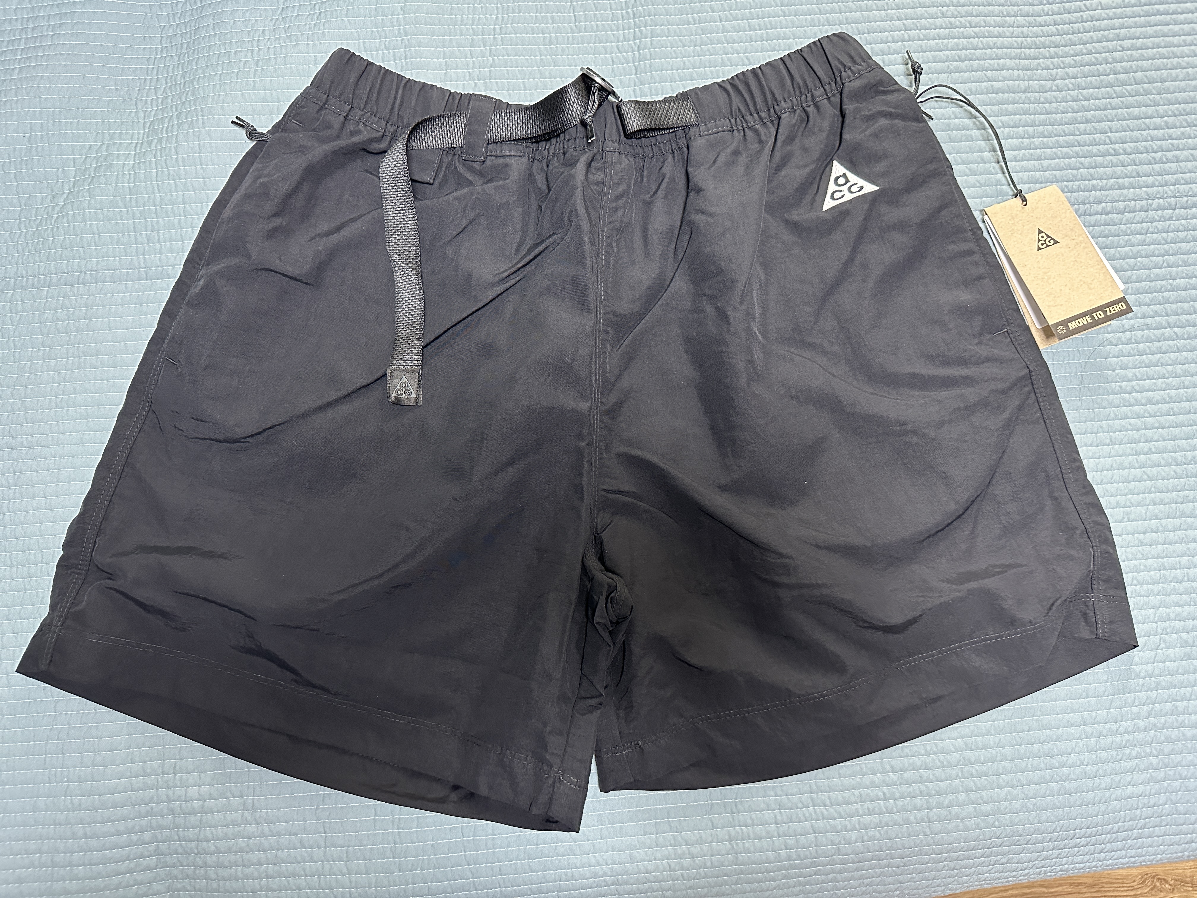 Nike NRG ACG Trail Shorts Black Dark Smoke Grey - Asia 착용 스타일