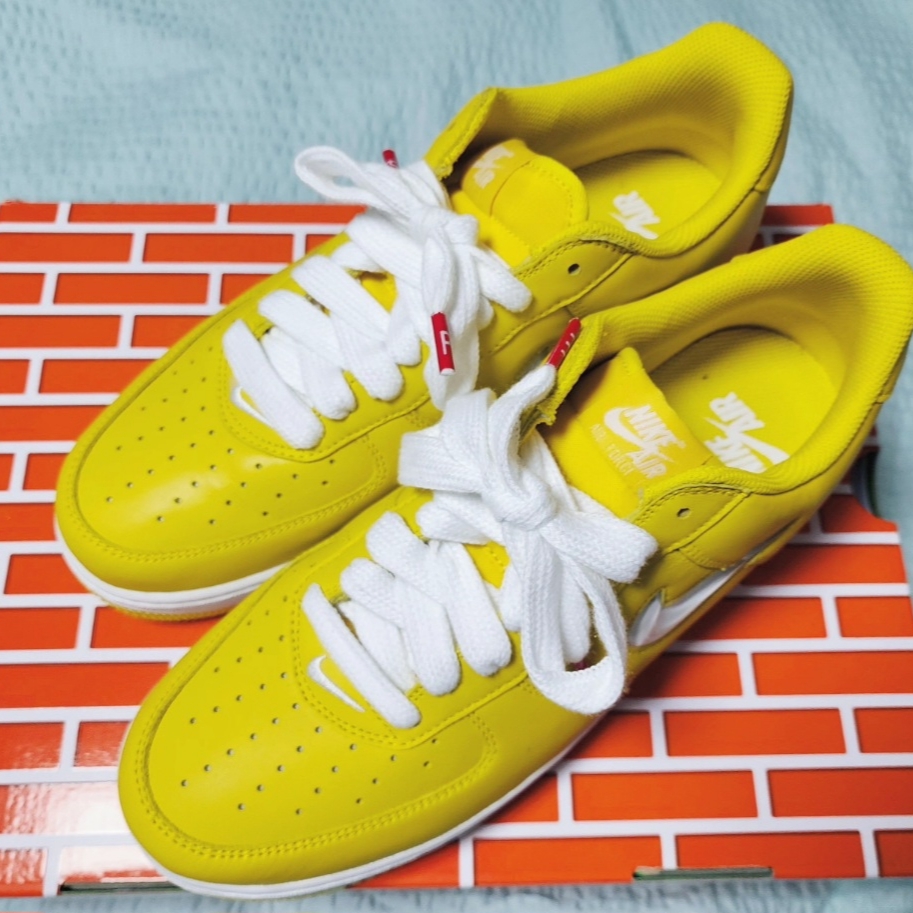 Nike Air Force 1 Low Retro Color of The Month Speed Yellow 착용 스타일