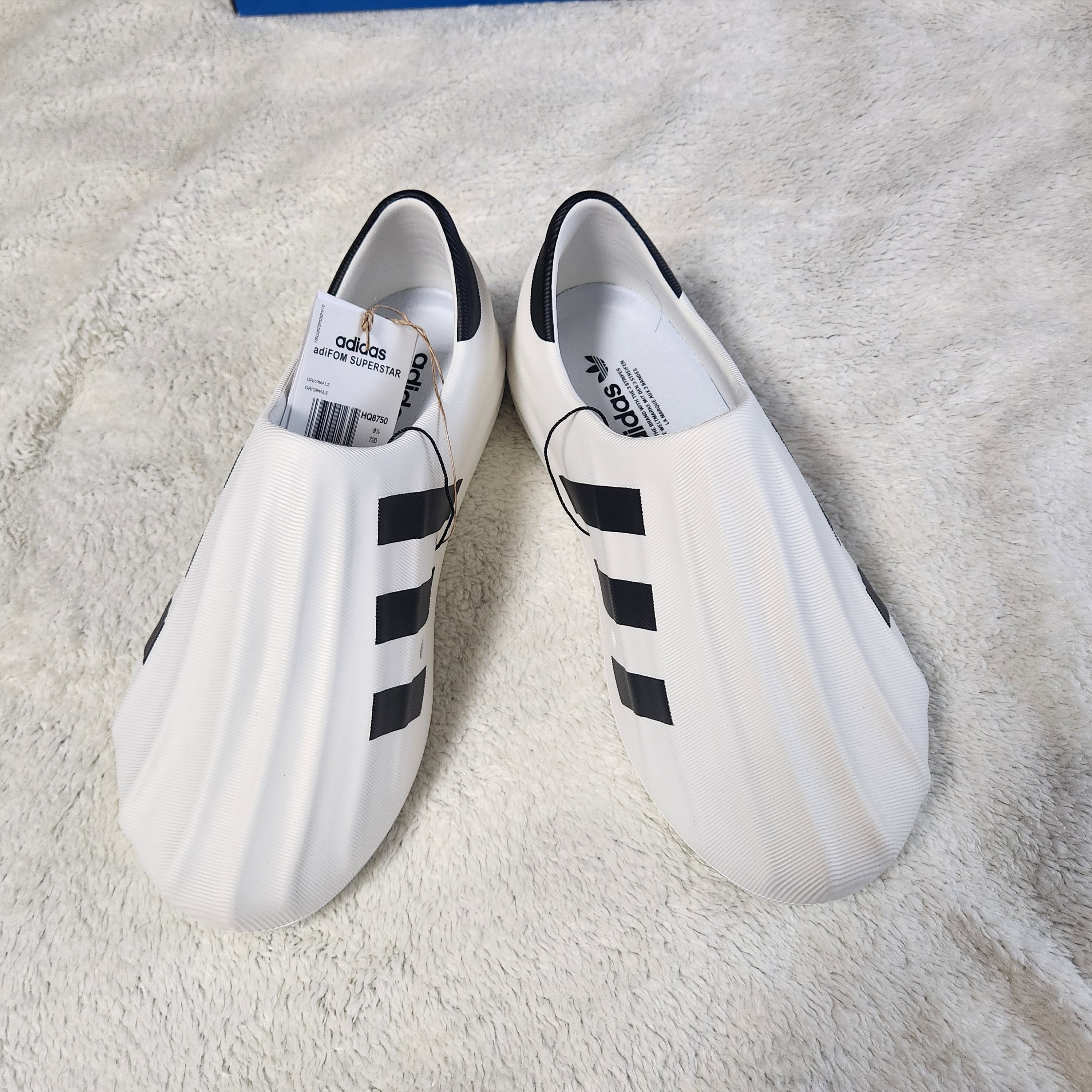Adidas Adifom Superstar Core White 착용 스타일 - 1