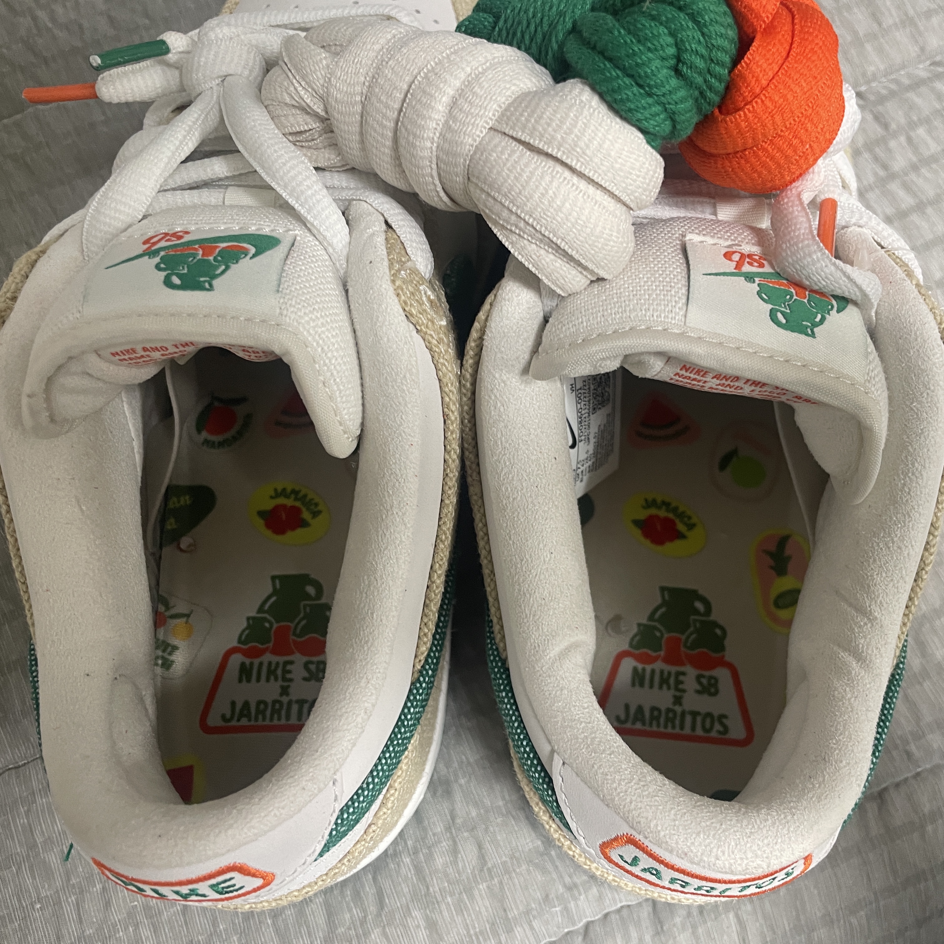 Nike x Jarritos SB Dunk Low Phantom and Malachite 착용 스타일 - 2