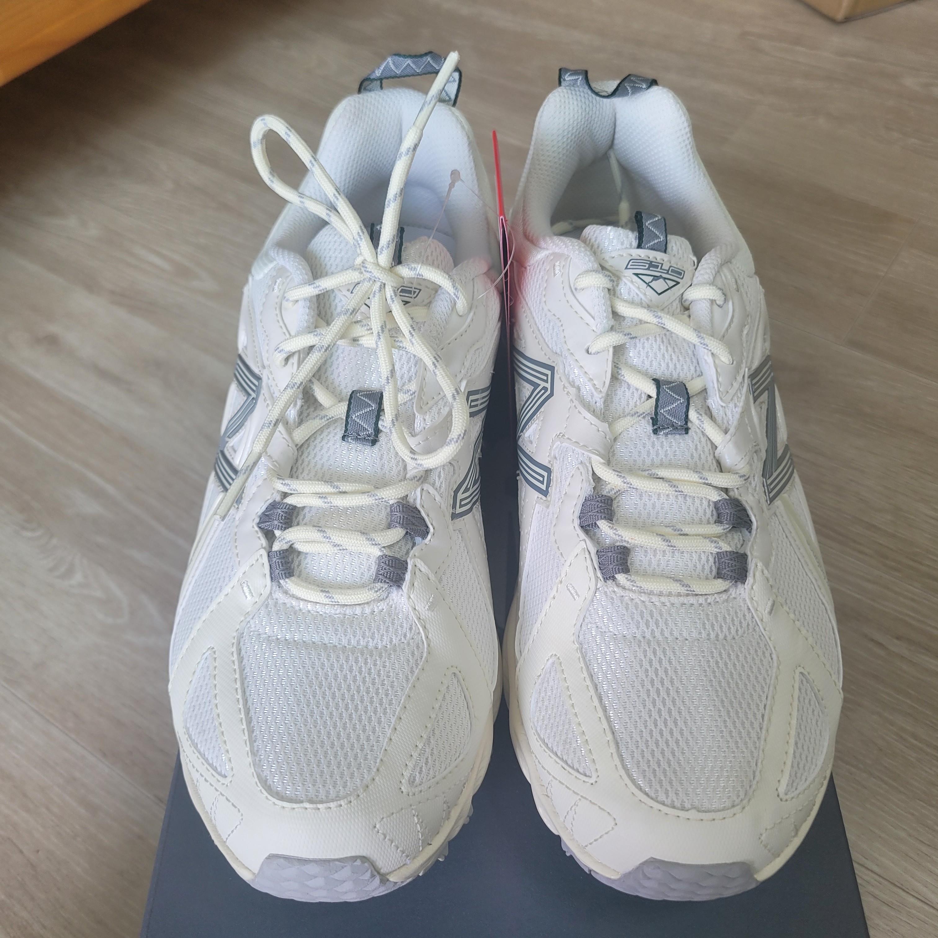 New Balance ML610T Angora 착용 스타일 - 2