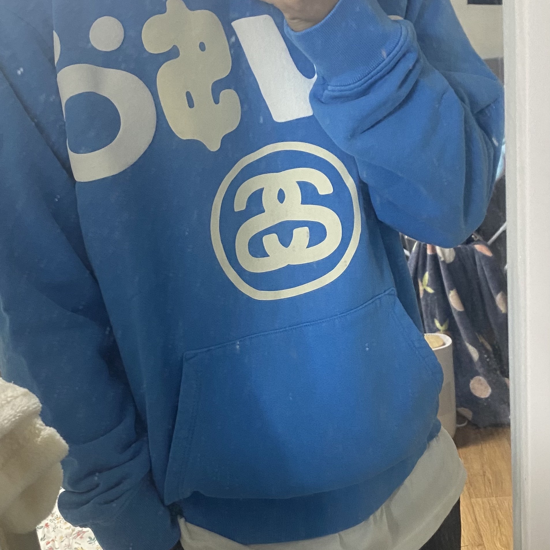 Stussy x Cactus Plant Flea Market 8 Ball Pigment Dyed Hoodie Blue 착용 스타일