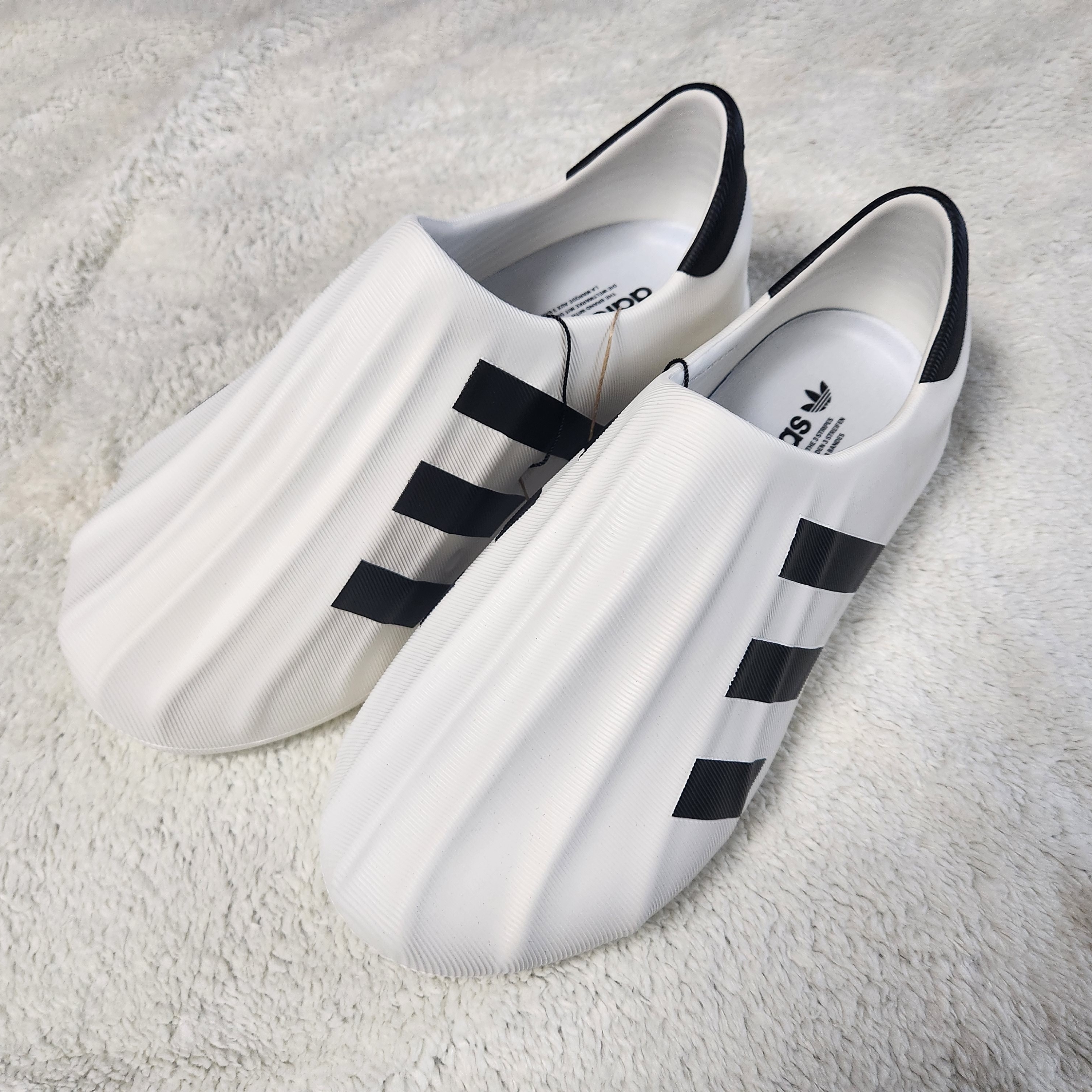 Adidas Adifom Superstar Core White 착용 스타일 - 3