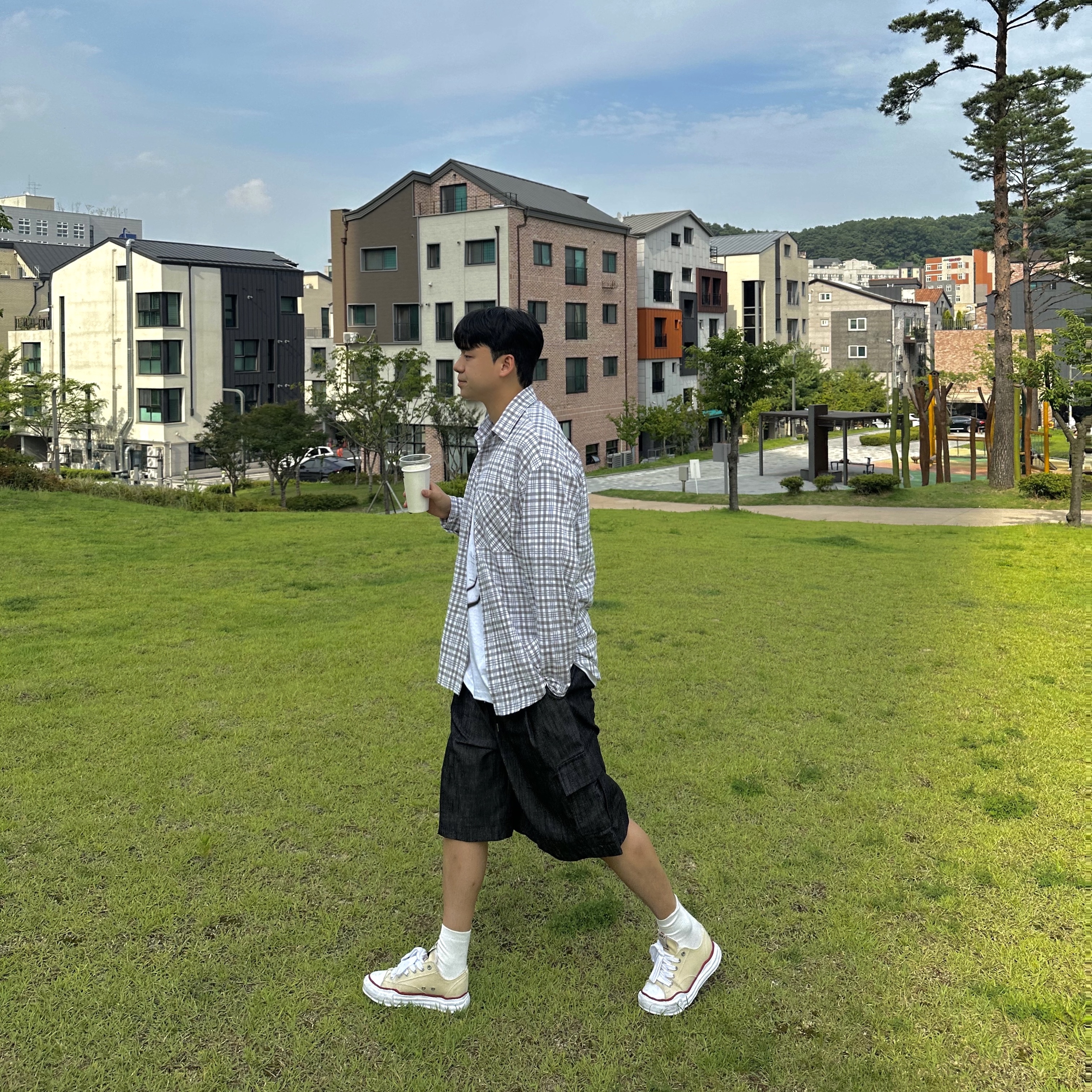 Maison Mihara Yasuhiro Peterson OG Sole Canvas Low-top Sneakers Natural 착용 스타일 - 2