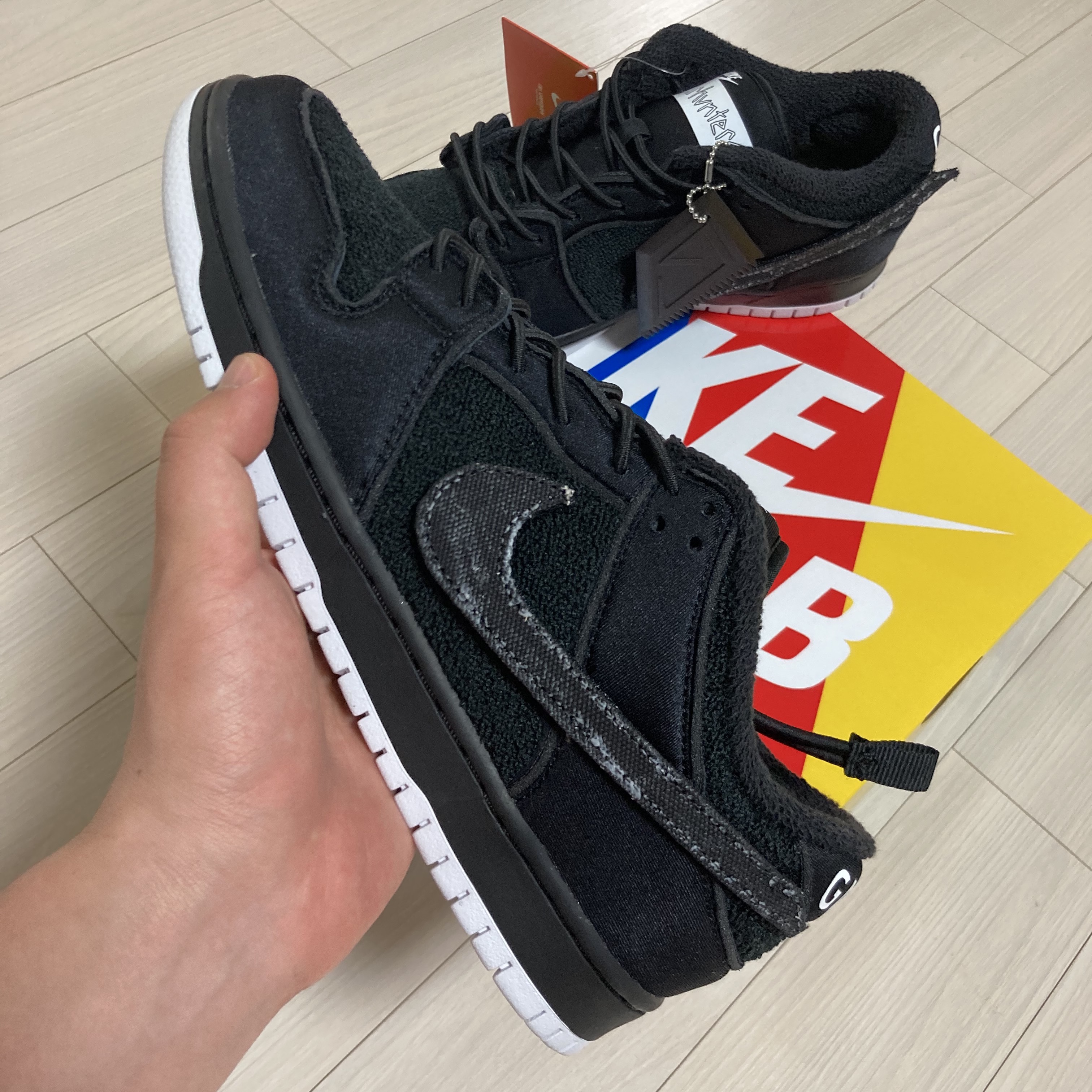 Nike x Gnarhunters SB Dunk Low Pro QS Black 착용 스타일