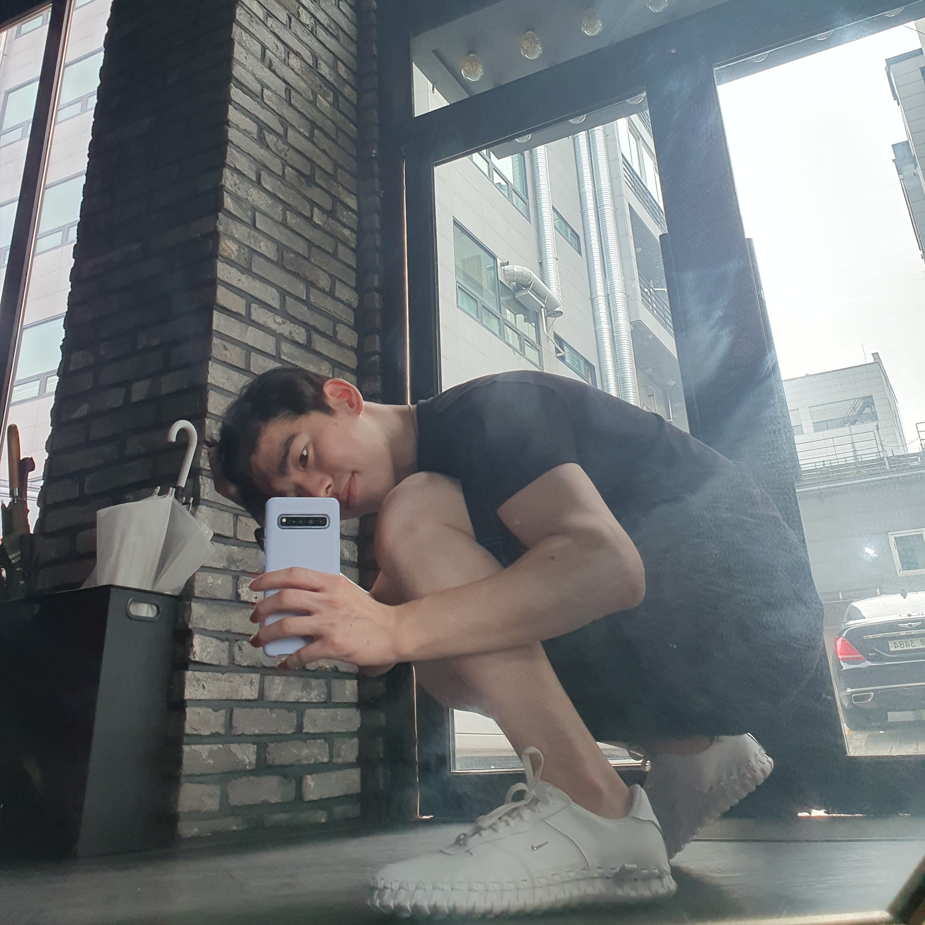 Nike x Jacquemus J Force 1 Low LX SP White 착용 스타일 - 1