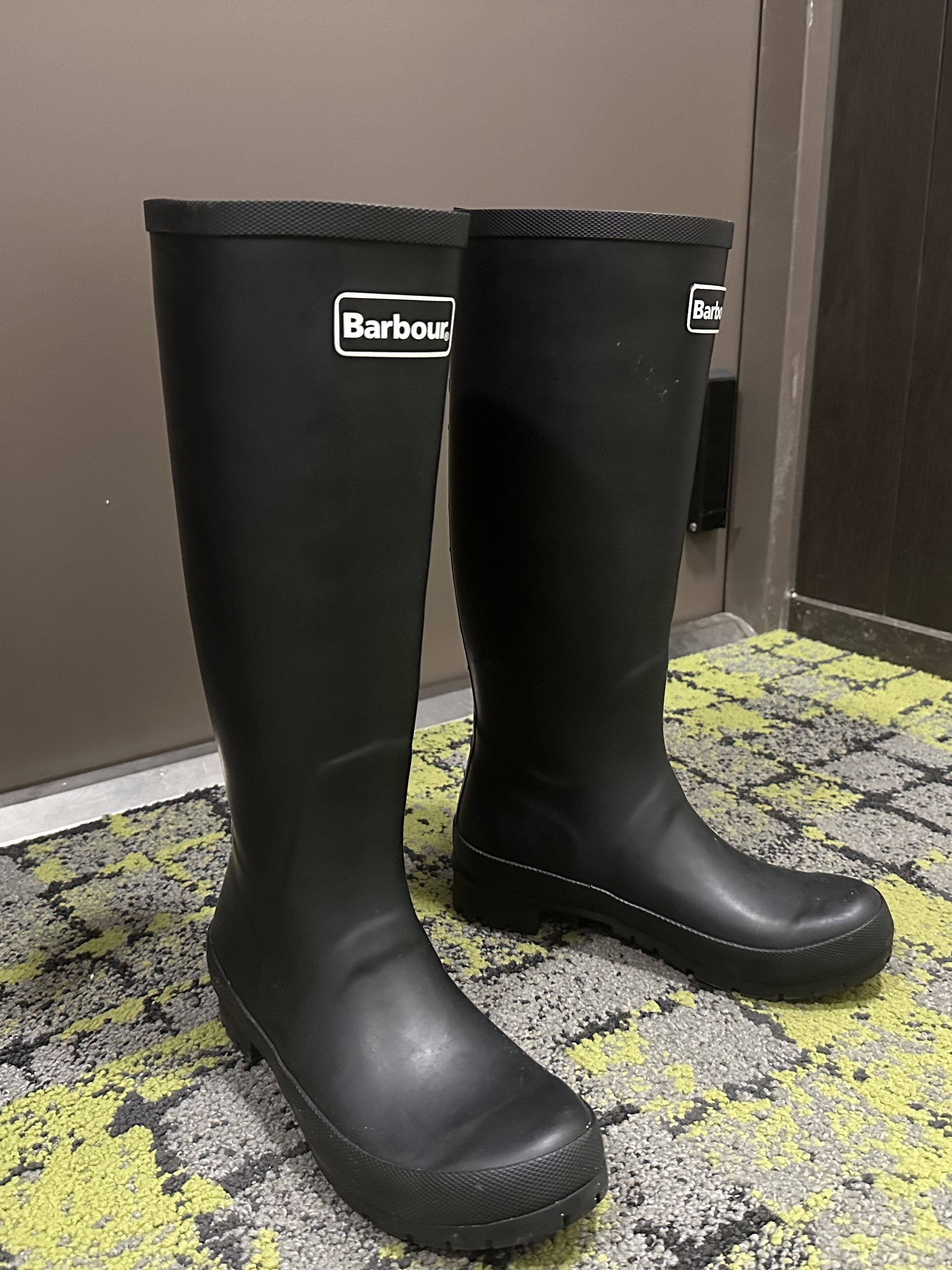 (W) Barbour Abbey Wellington Boots Black 착용 스타일