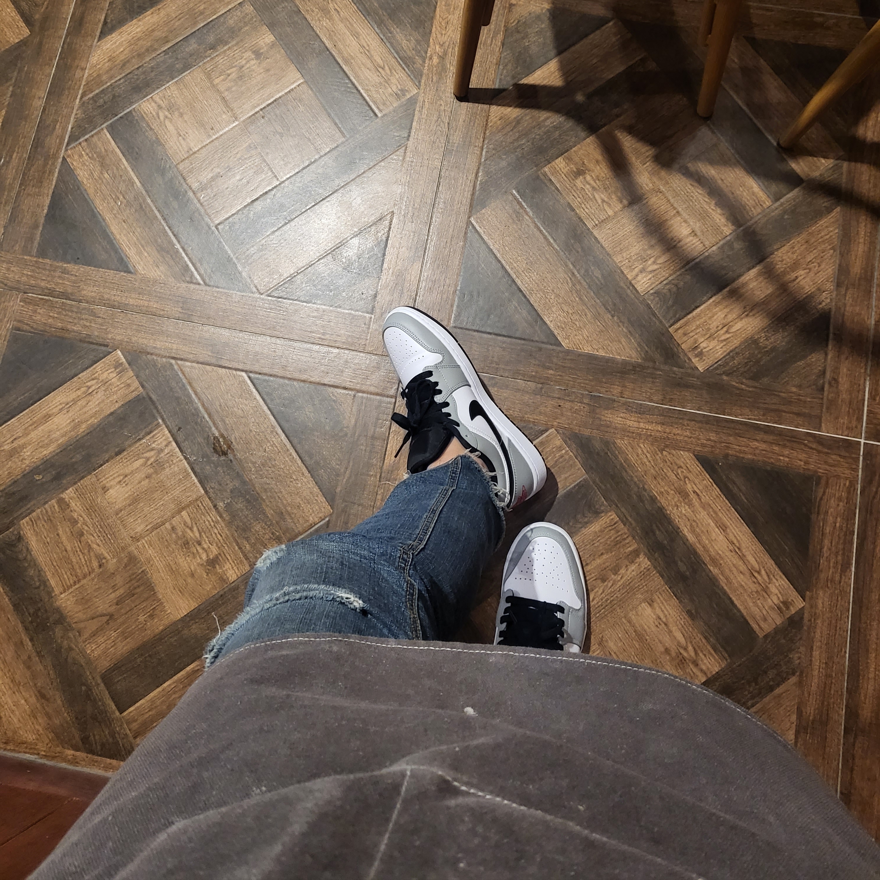Jordan 1 Low Light Smoke Grey 착용 스타일